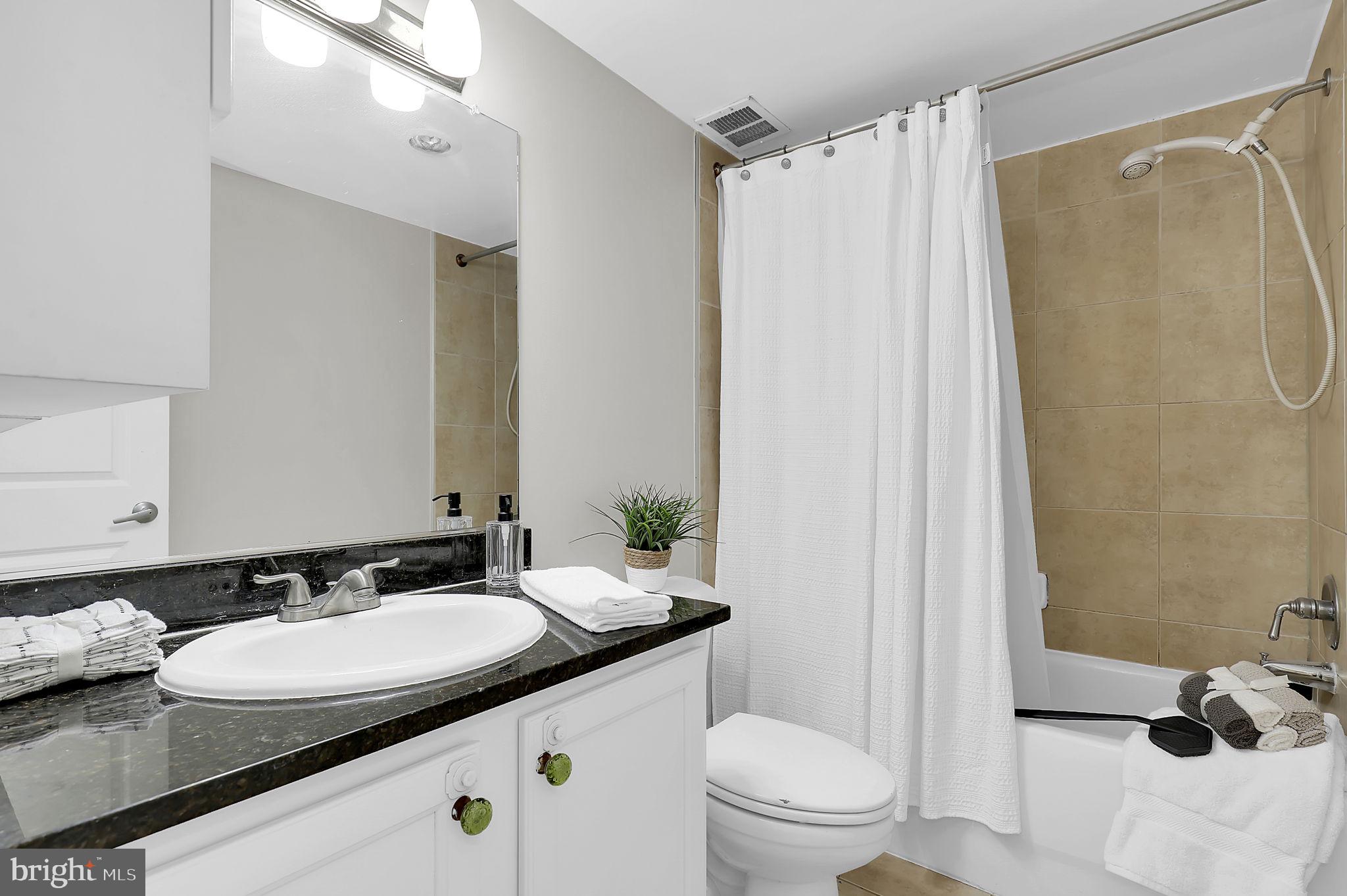 MICA CODM @ SILVER SPRING - Residential