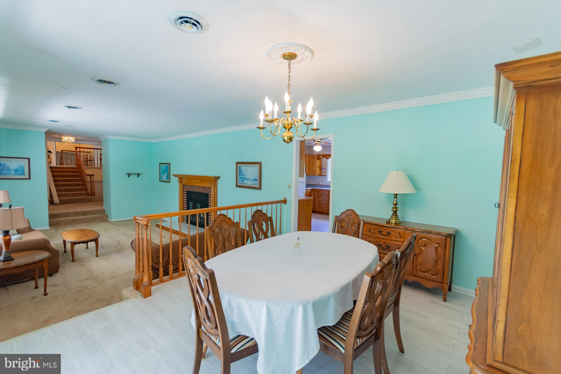 PEMBROKE GROVE - Residential