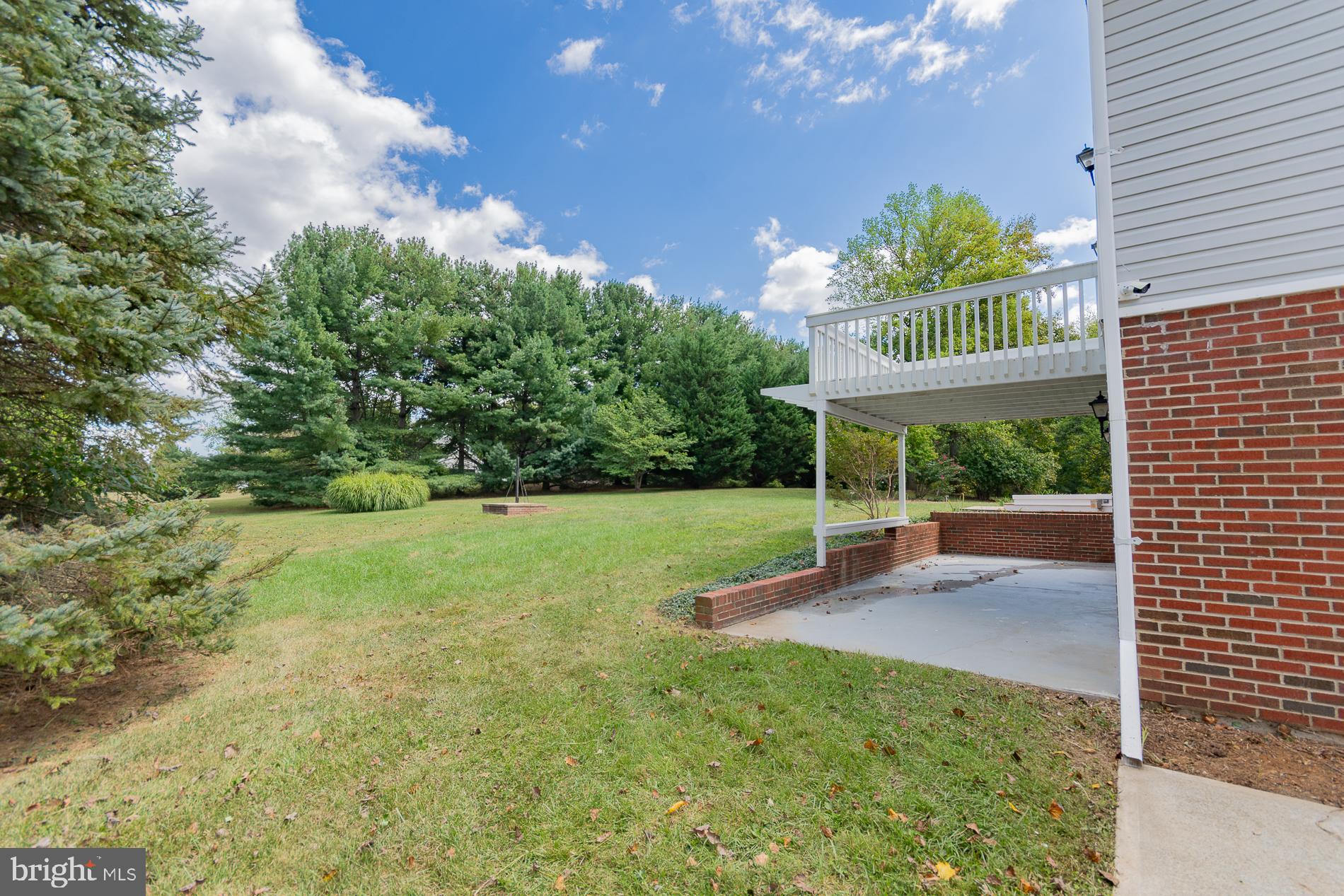 PEMBROKE GROVE - Residential