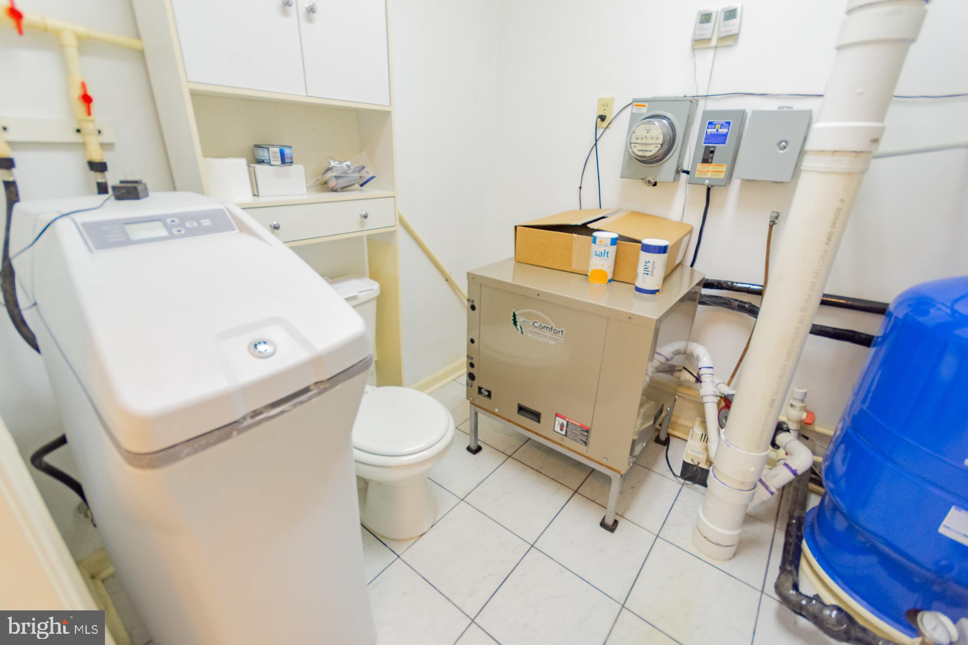 PEMBROKE GROVE - Residential