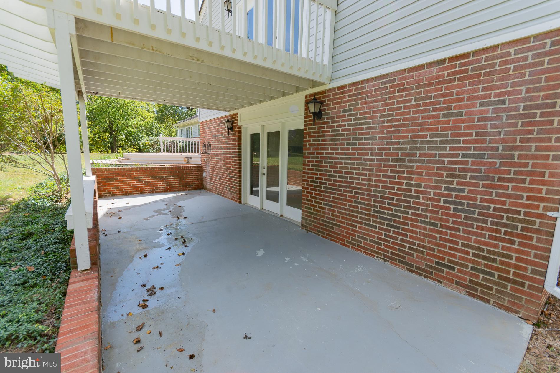 PEMBROKE GROVE - Residential