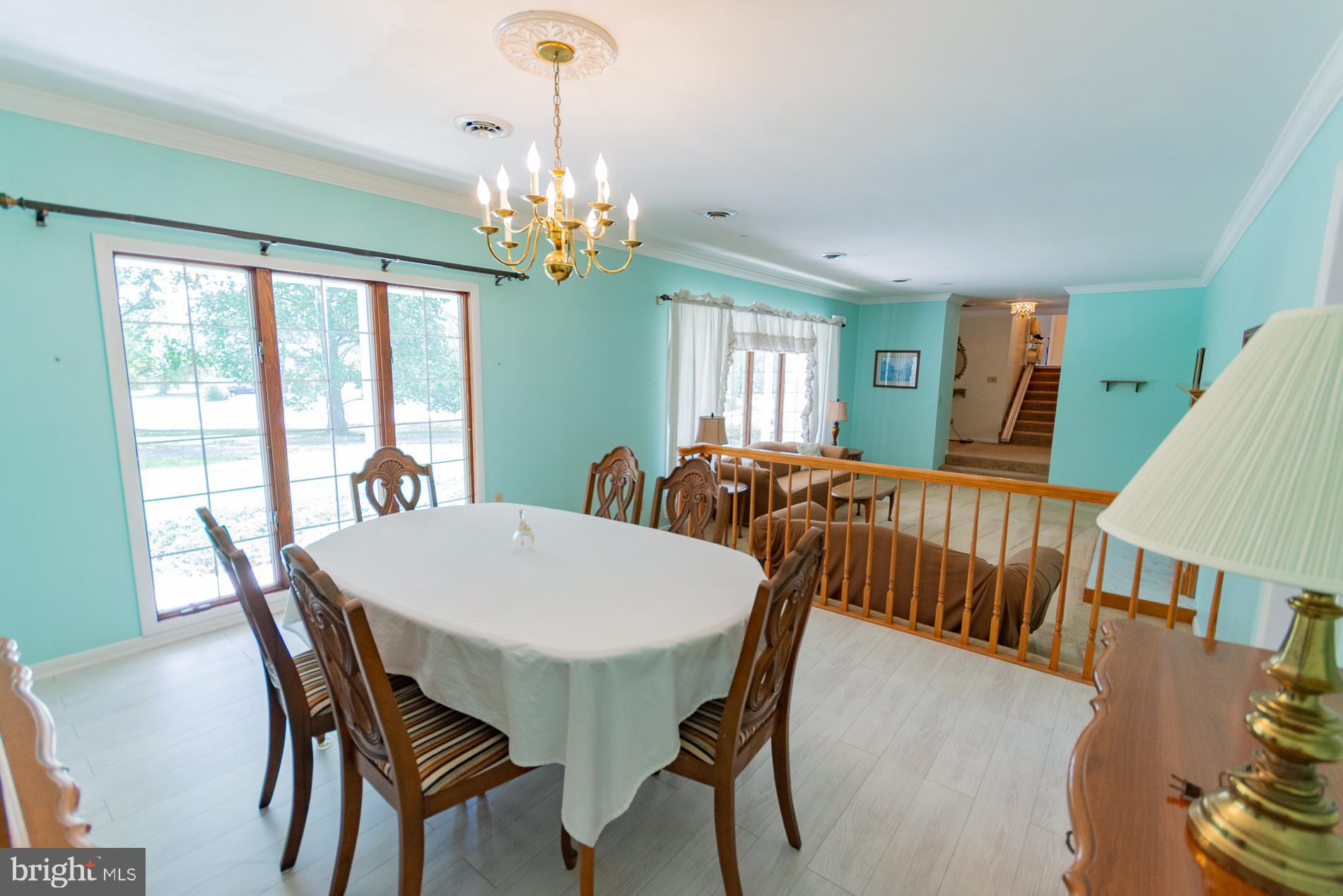 PEMBROKE GROVE - Residential