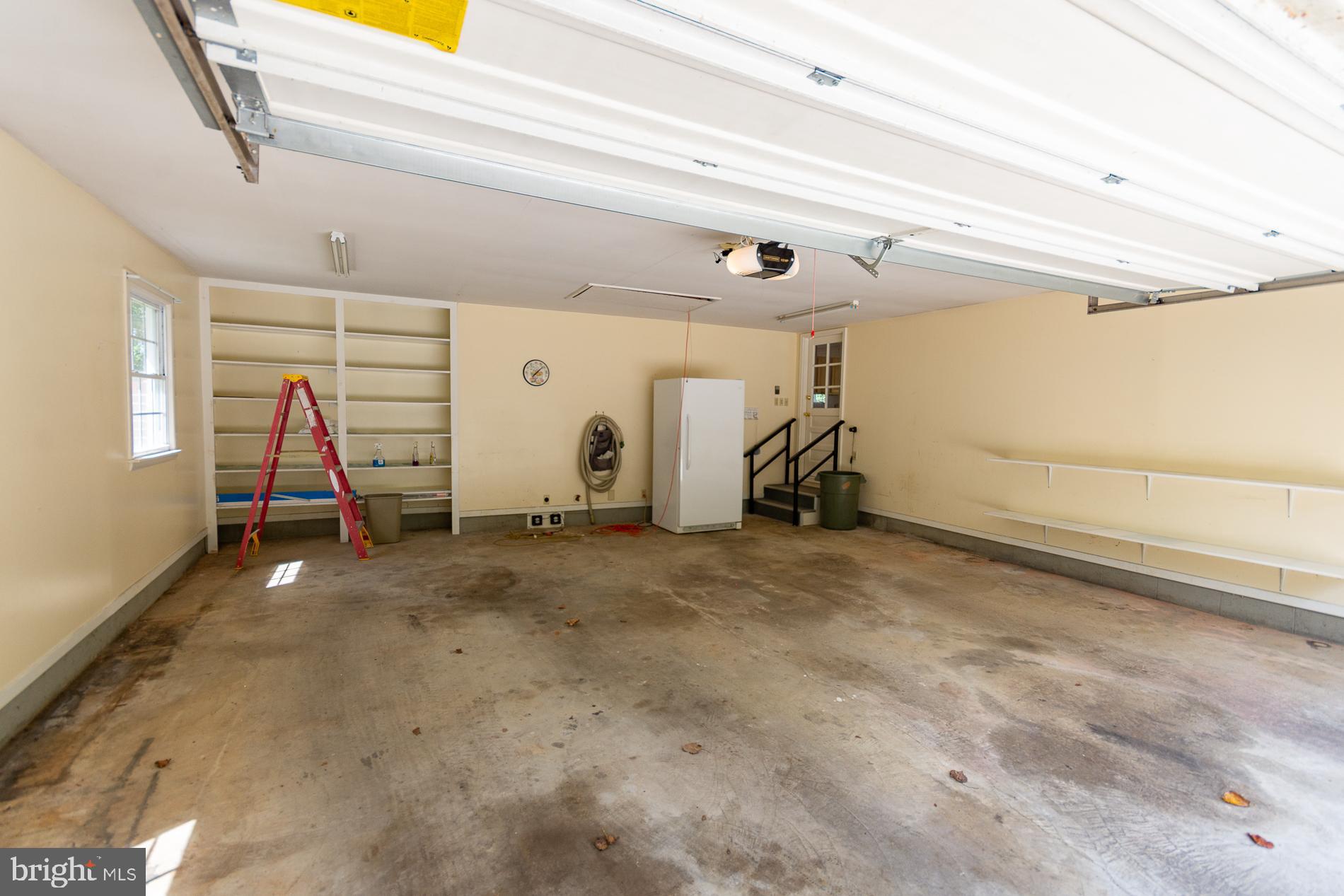 PEMBROKE GROVE - Residential