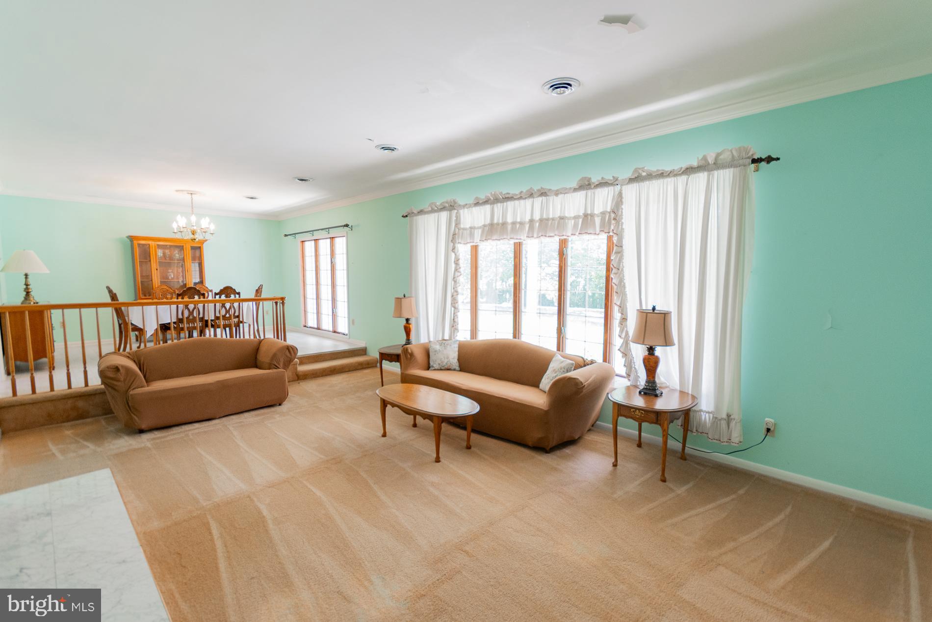 PEMBROKE GROVE - Residential