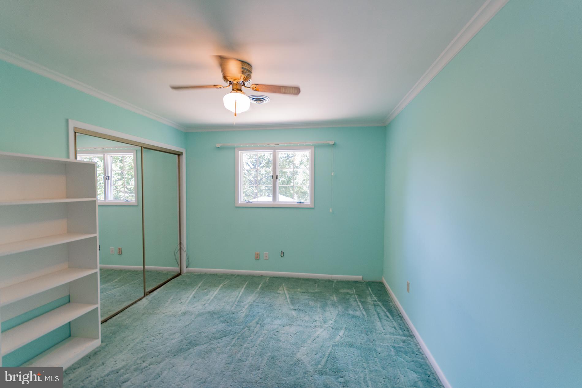 PEMBROKE GROVE - Residential