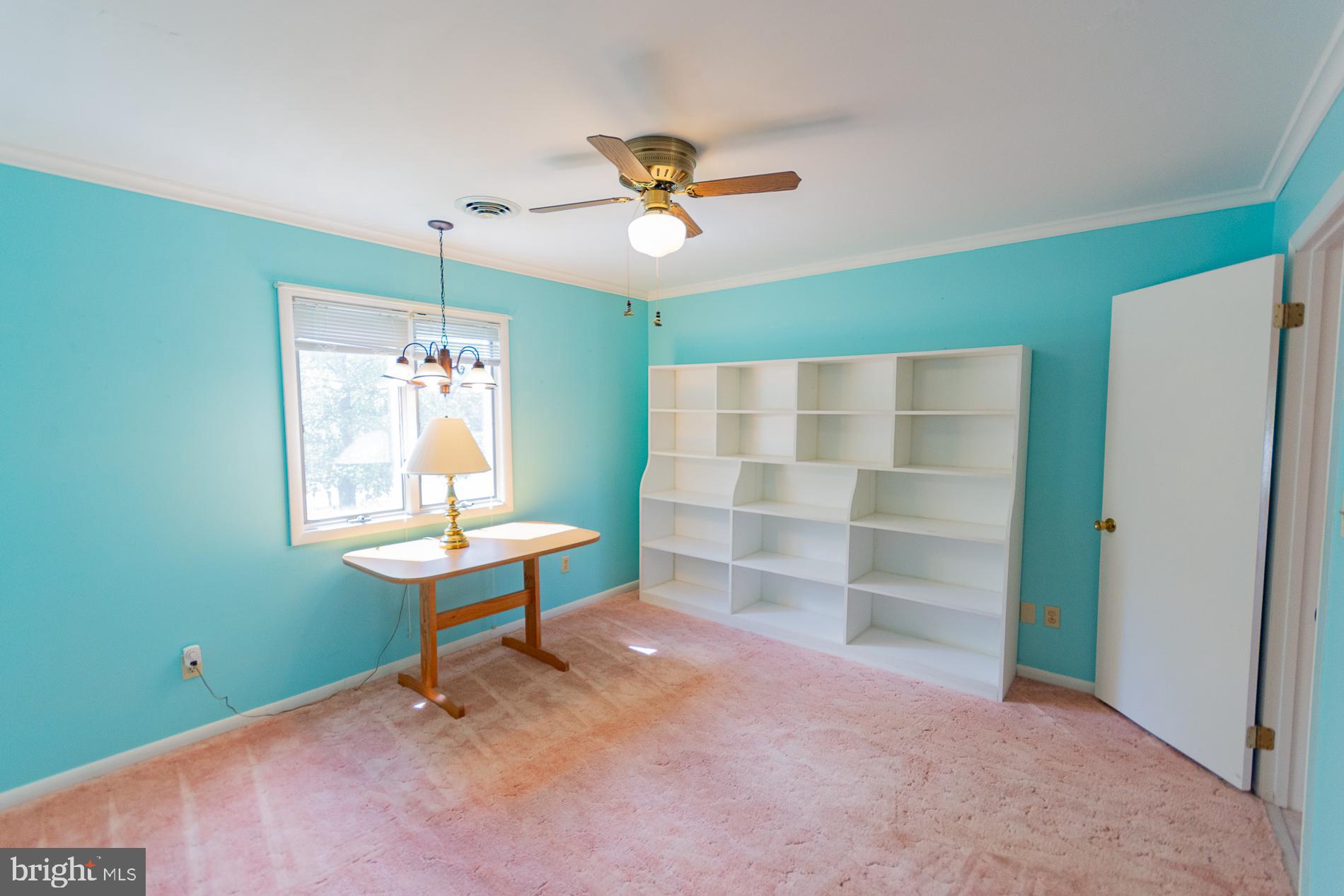 PEMBROKE GROVE - Residential