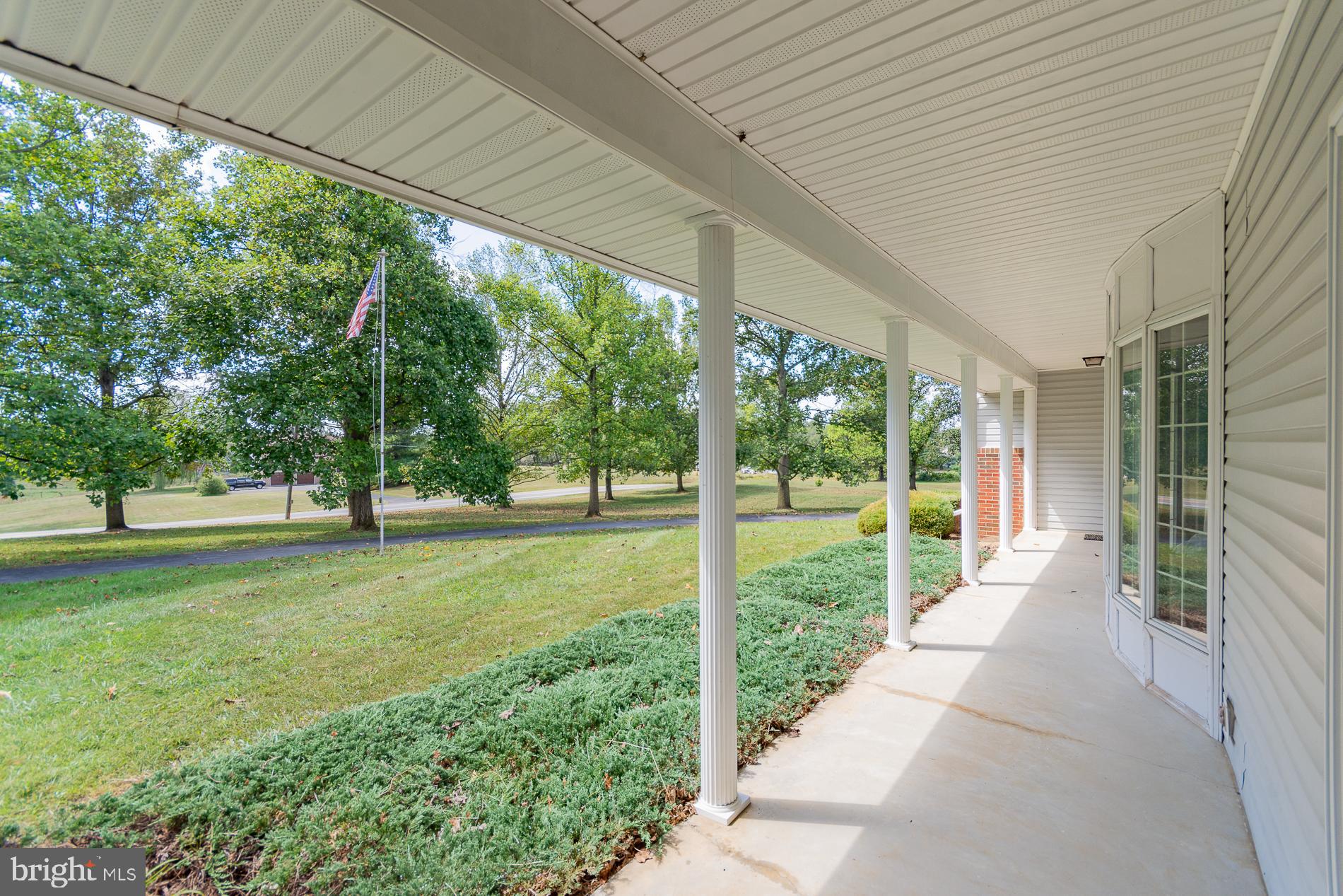 PEMBROKE GROVE - Residential