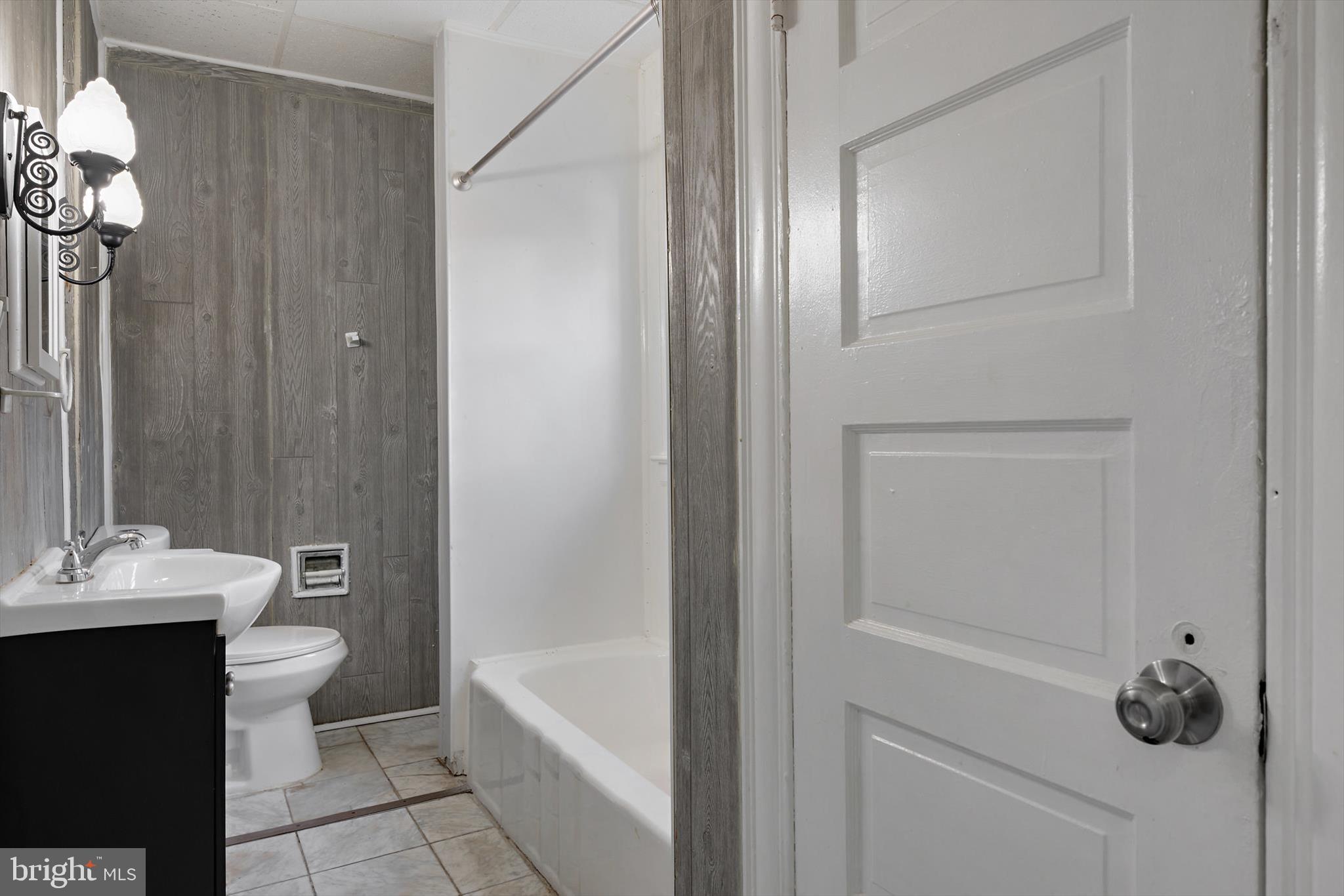 NONE AVAILABLE - Residential Income