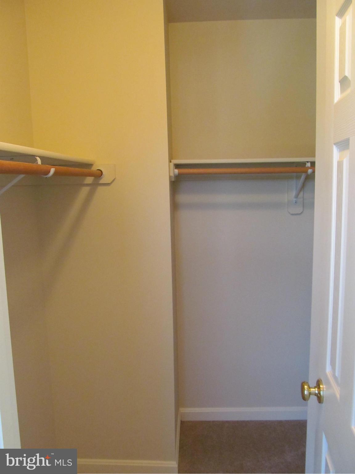 MOUNTAIN SHADE - Residential