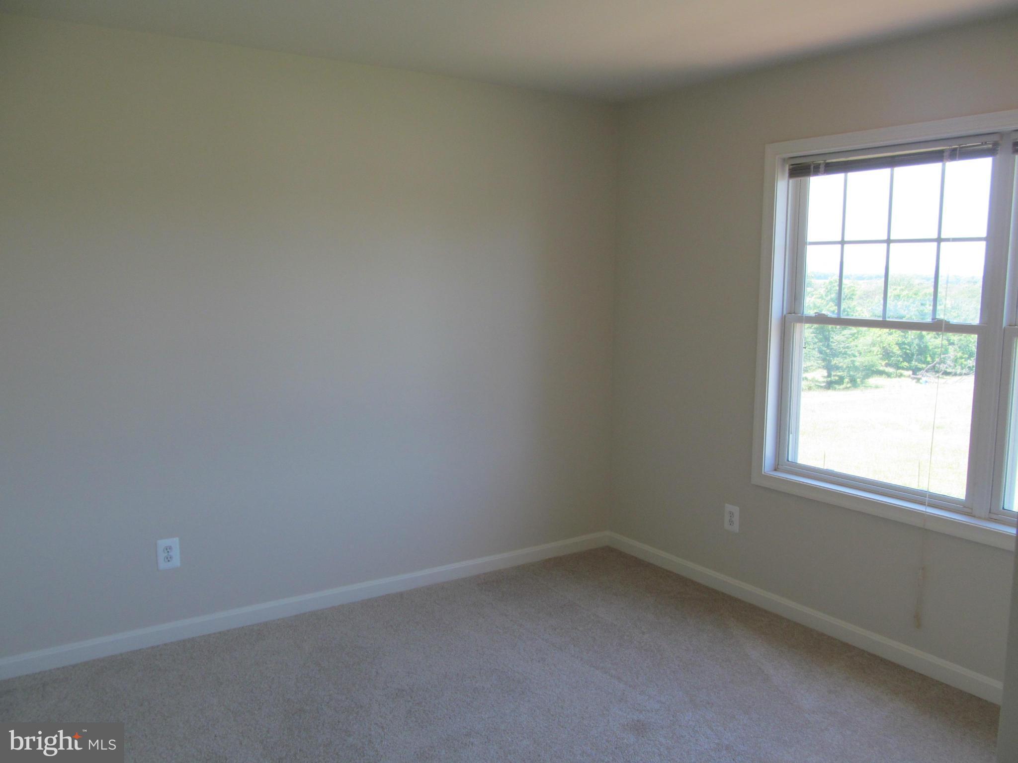 MOUNTAIN SHADE - Residential