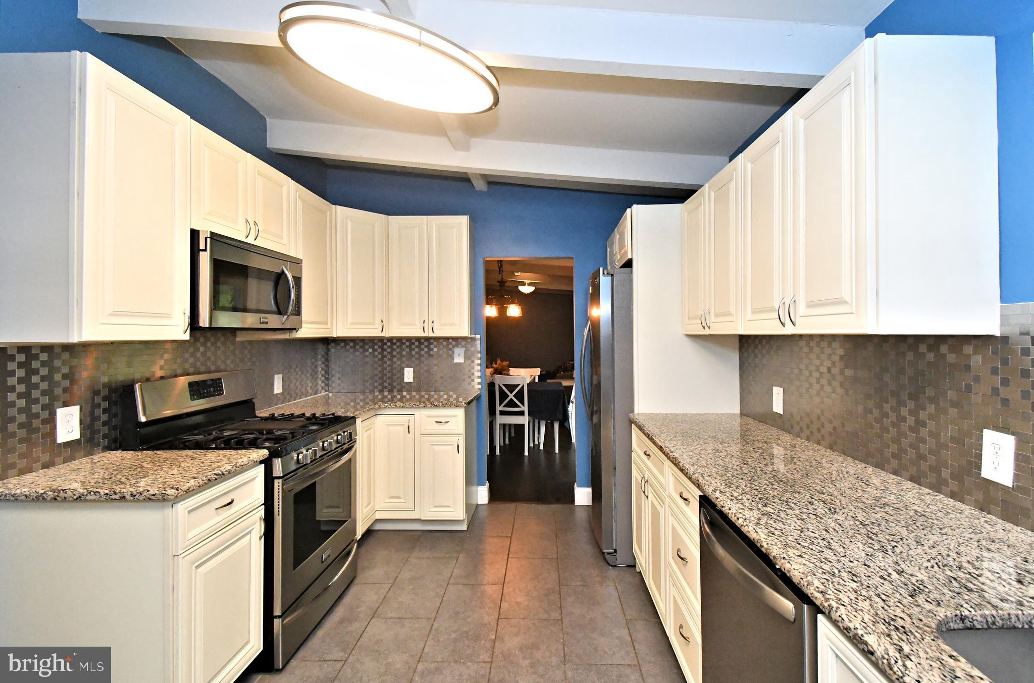 ROBERTS PARK - Residential