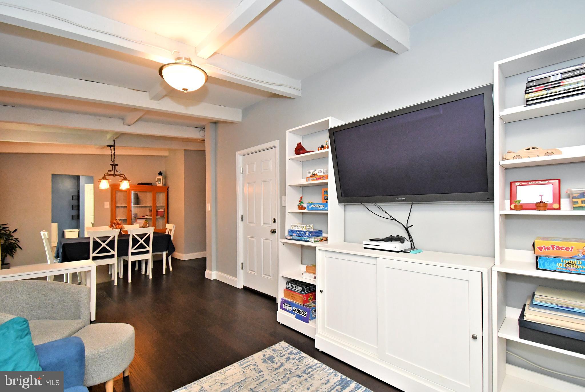 ROBERTS PARK - Residential