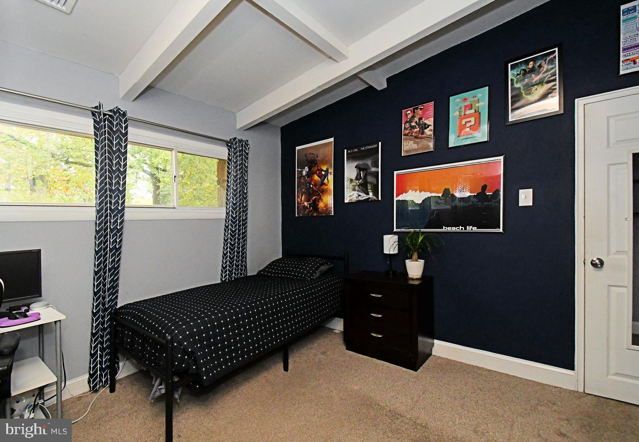 ROBERTS PARK - Residential