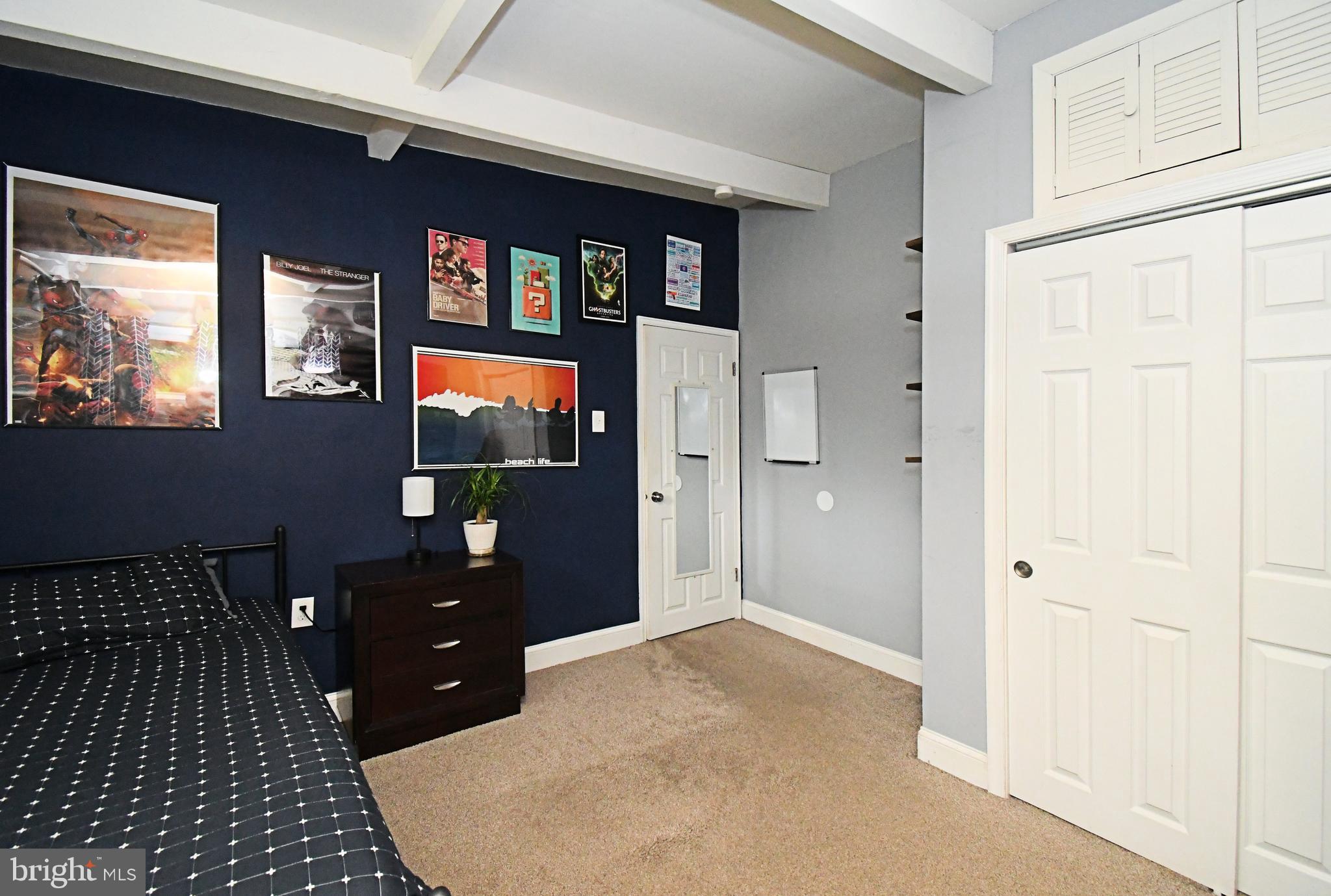 ROBERTS PARK - Residential