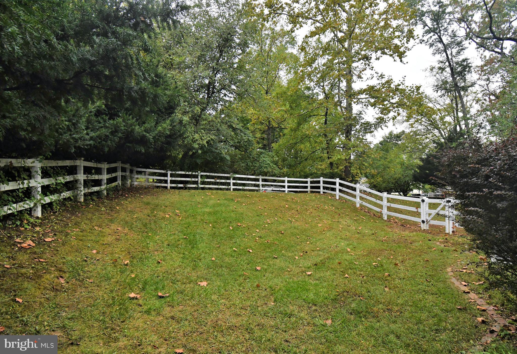 ROBERTS PARK - Residential