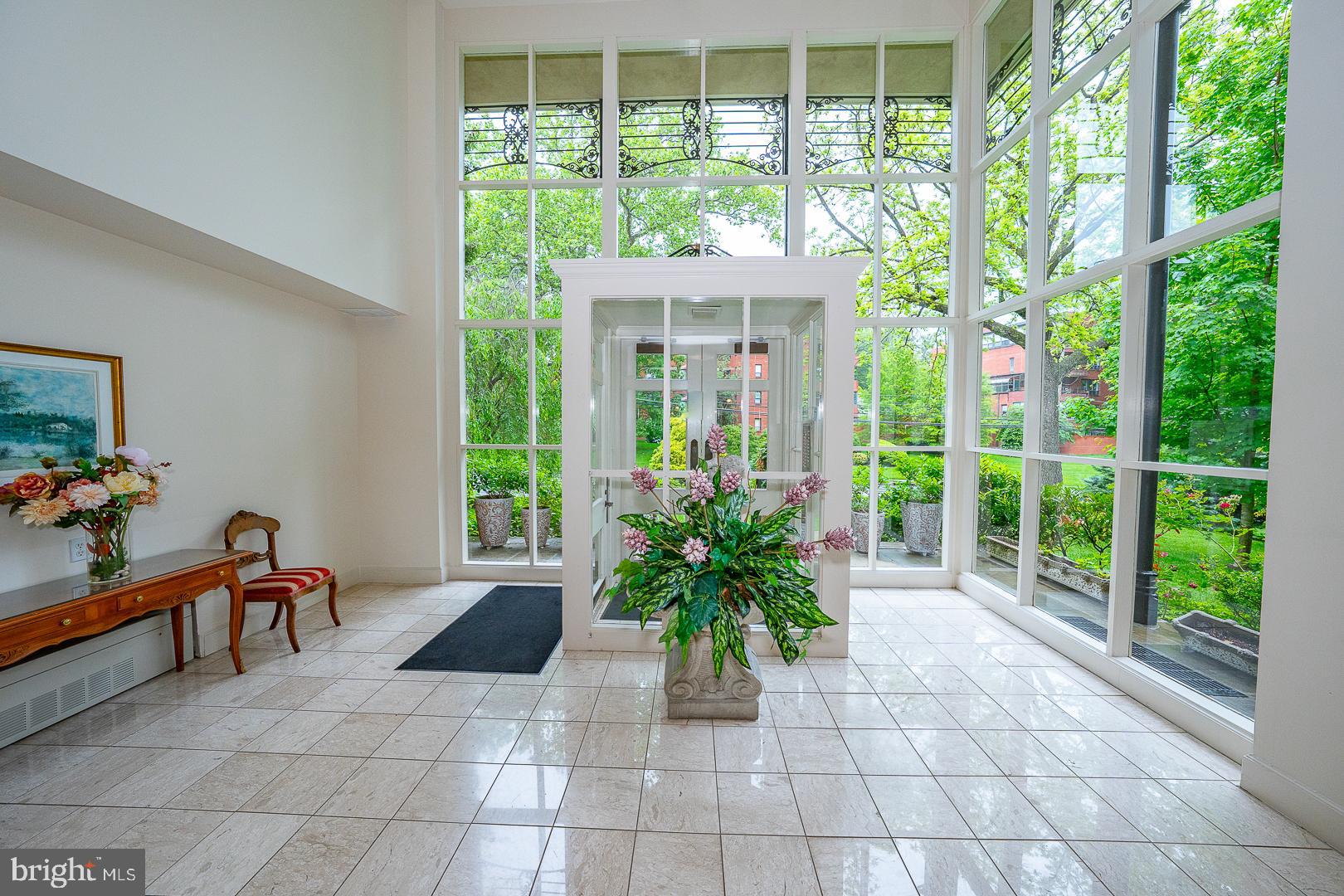 264 W MONTGOMERY AVENUE 305