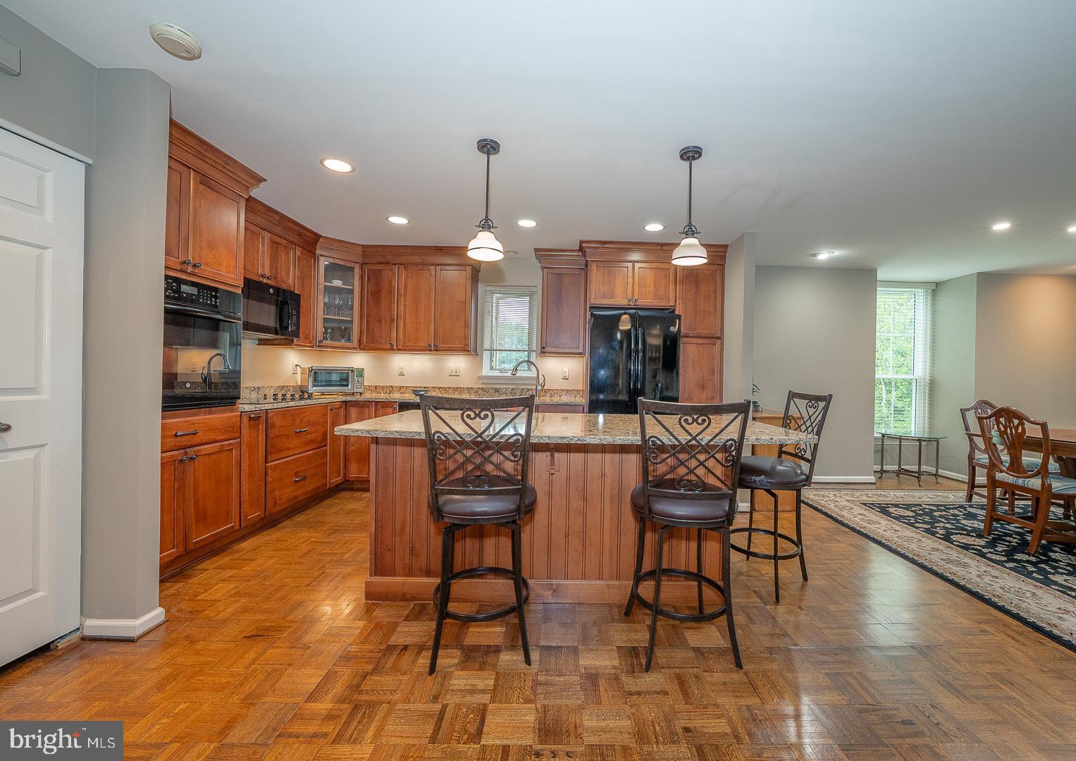 264 W MONTGOMERY AVENUE 305