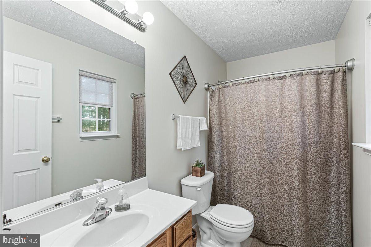 LAKE LAND OR - Residential