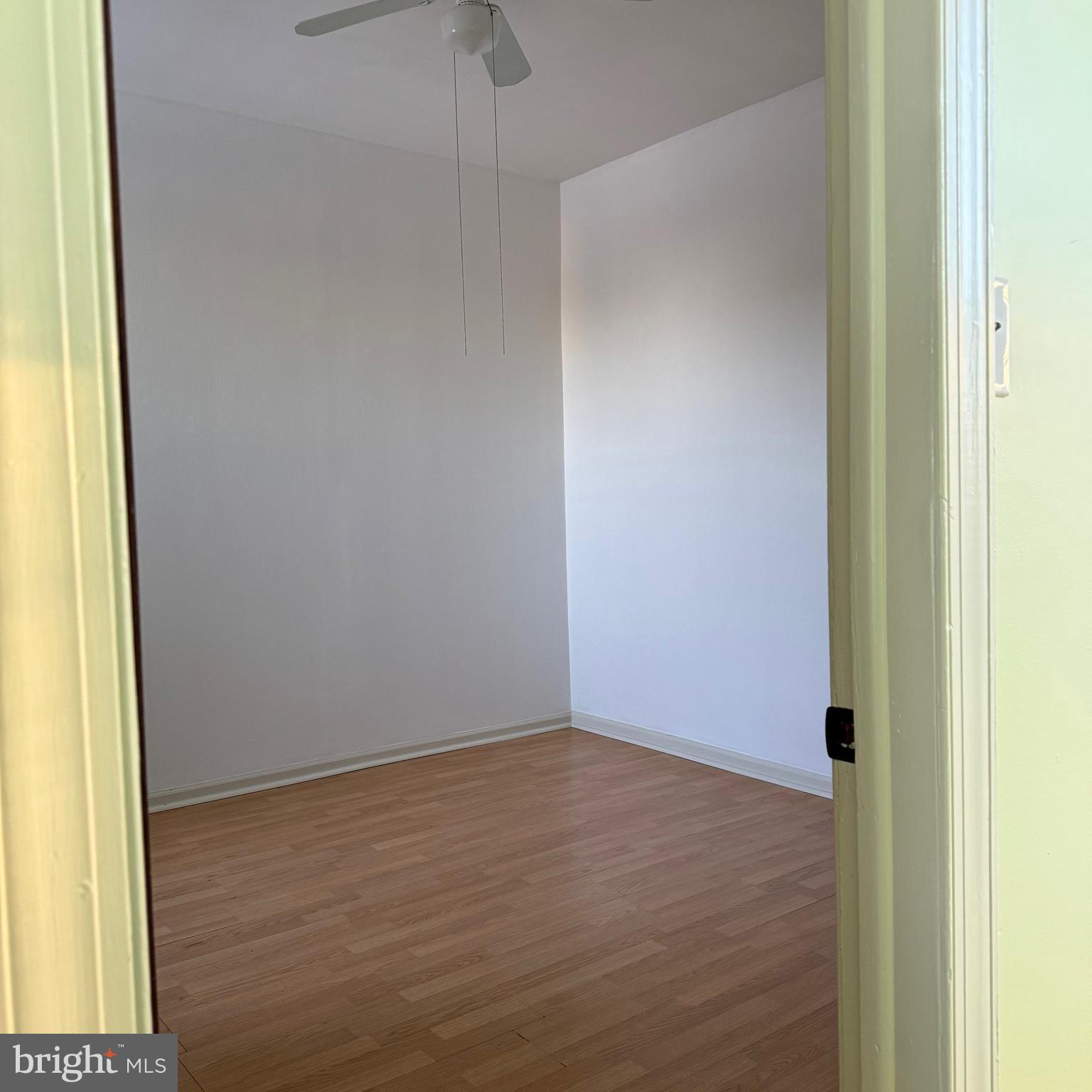 SQUIRREL HILL - Residential