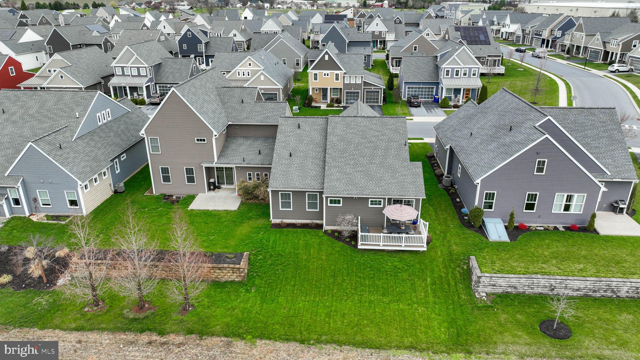 THE GABLES AT ELM TREE - Residential