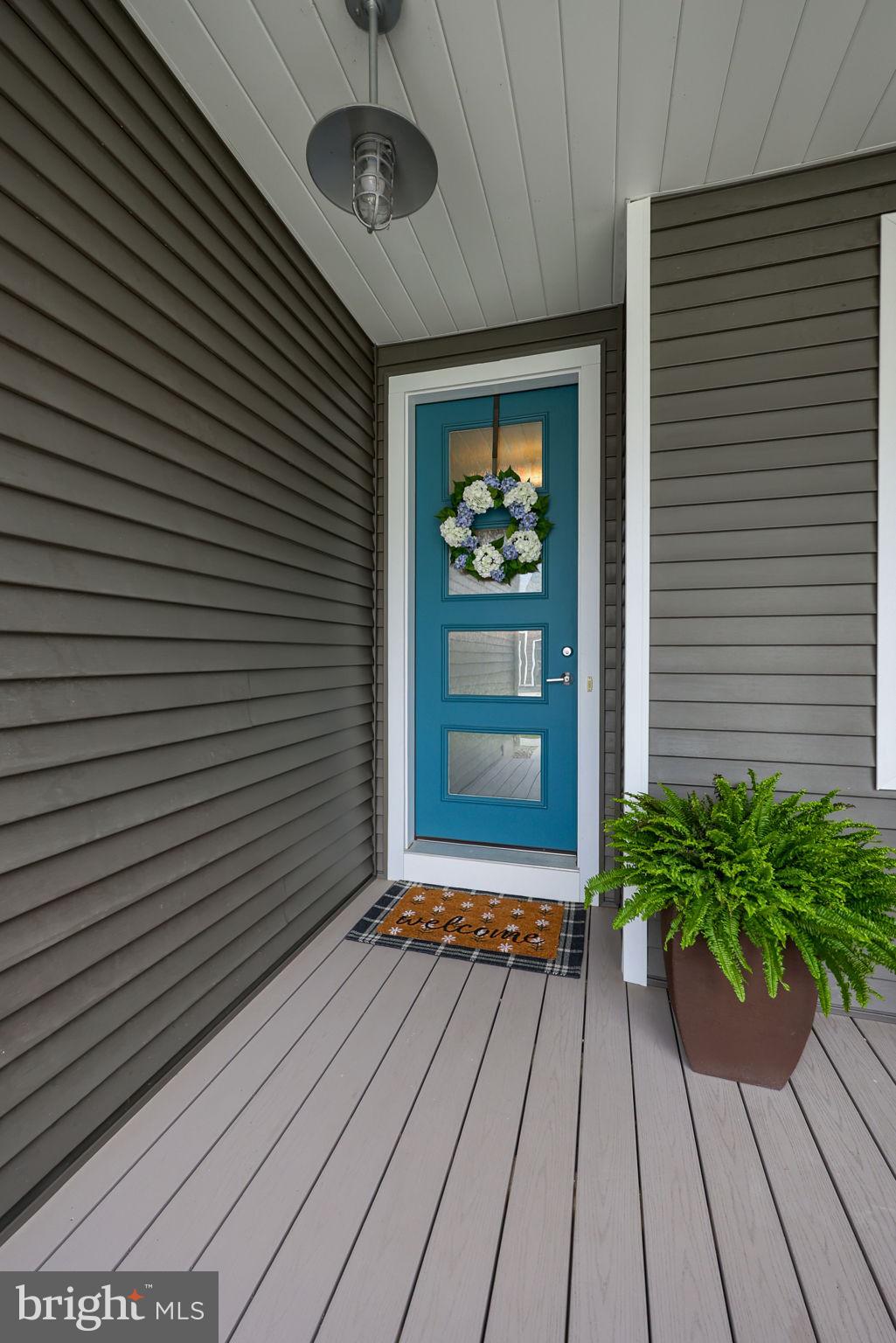 1432 WILLOW CREEK DRIVE