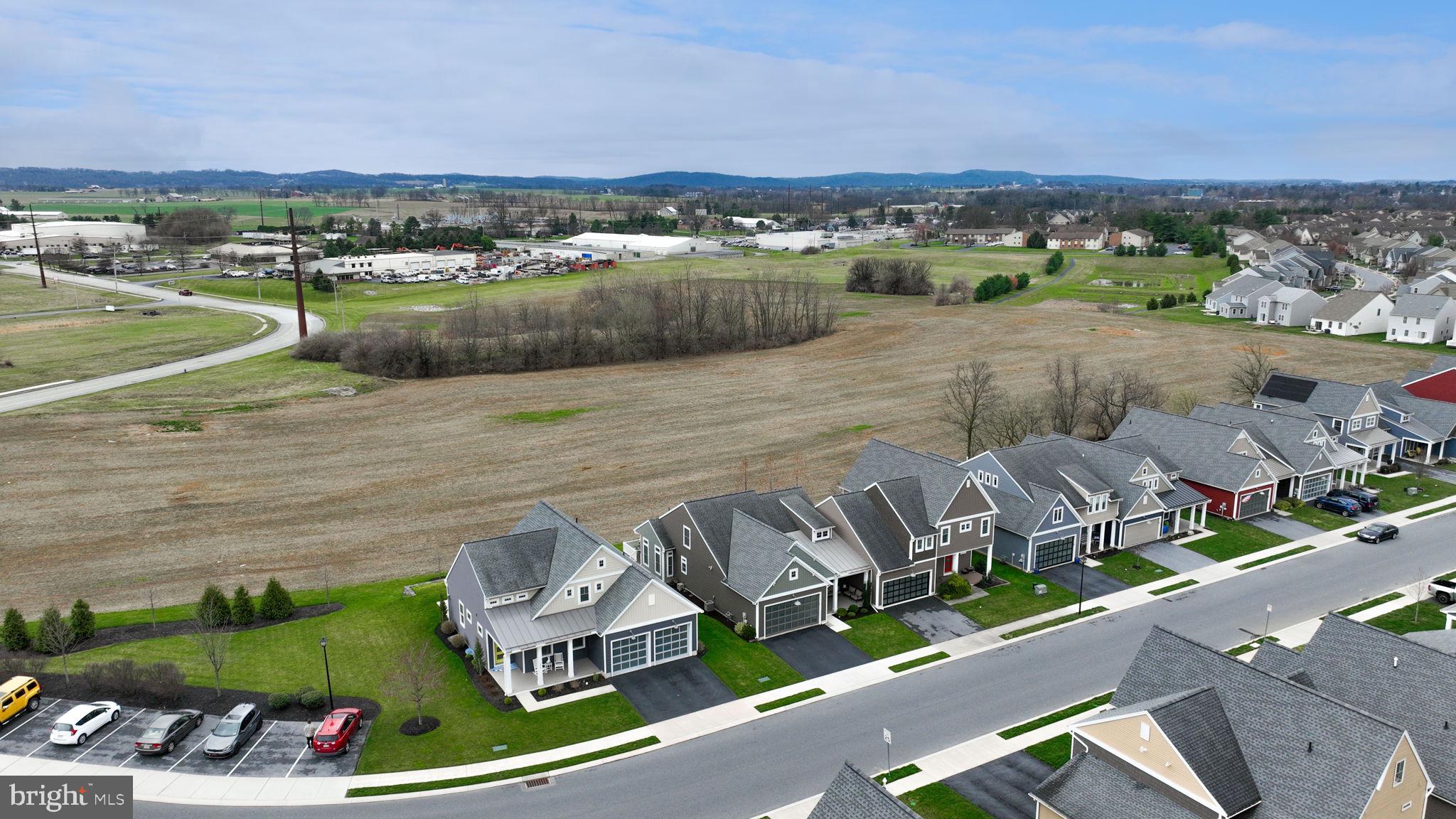 THE GABLES AT ELM TREE - Residential