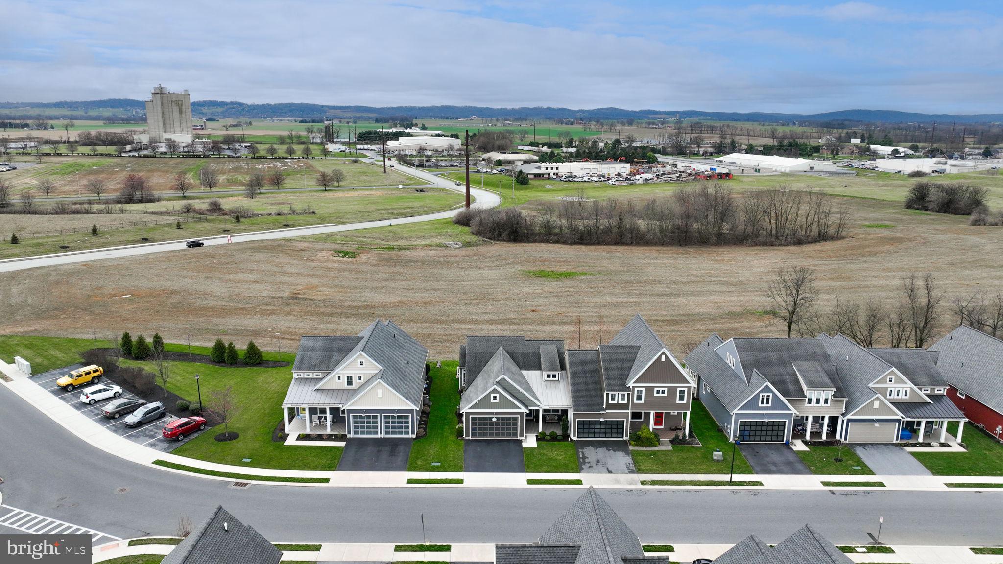 THE GABLES AT ELM TREE - Residential