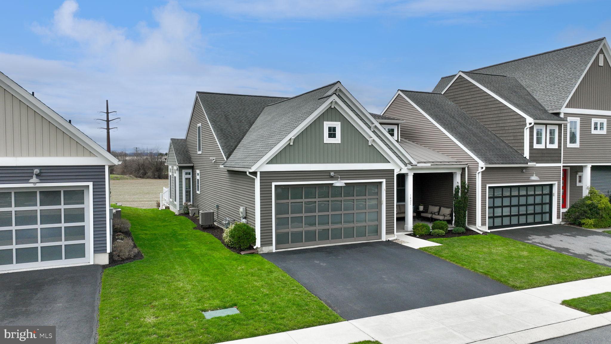 THE GABLES AT ELM TREE - Residential