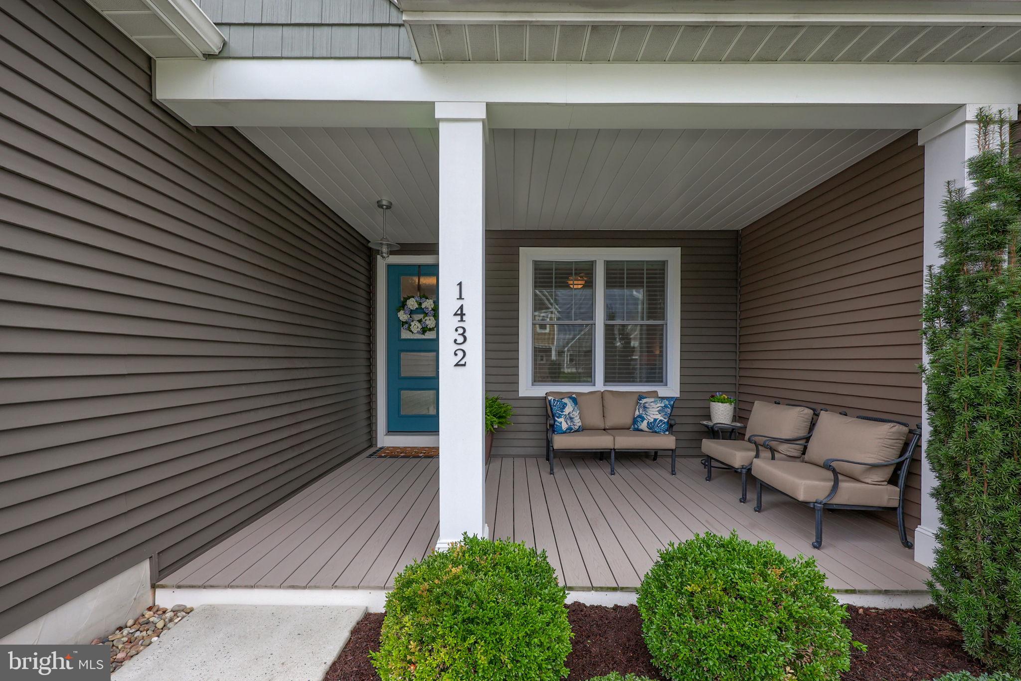 1432 WILLOW CREEK DRIVE