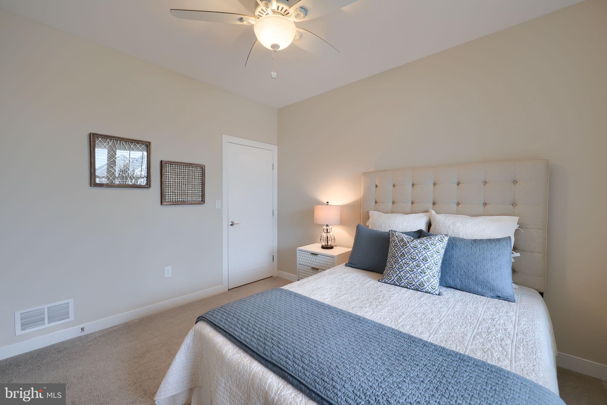 THE GABLES AT ELM TREE - Residential