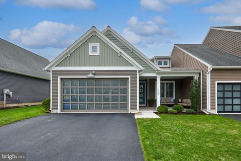 1432 WILLOW CREEK DRIVE MOUNT JOY PA 17552