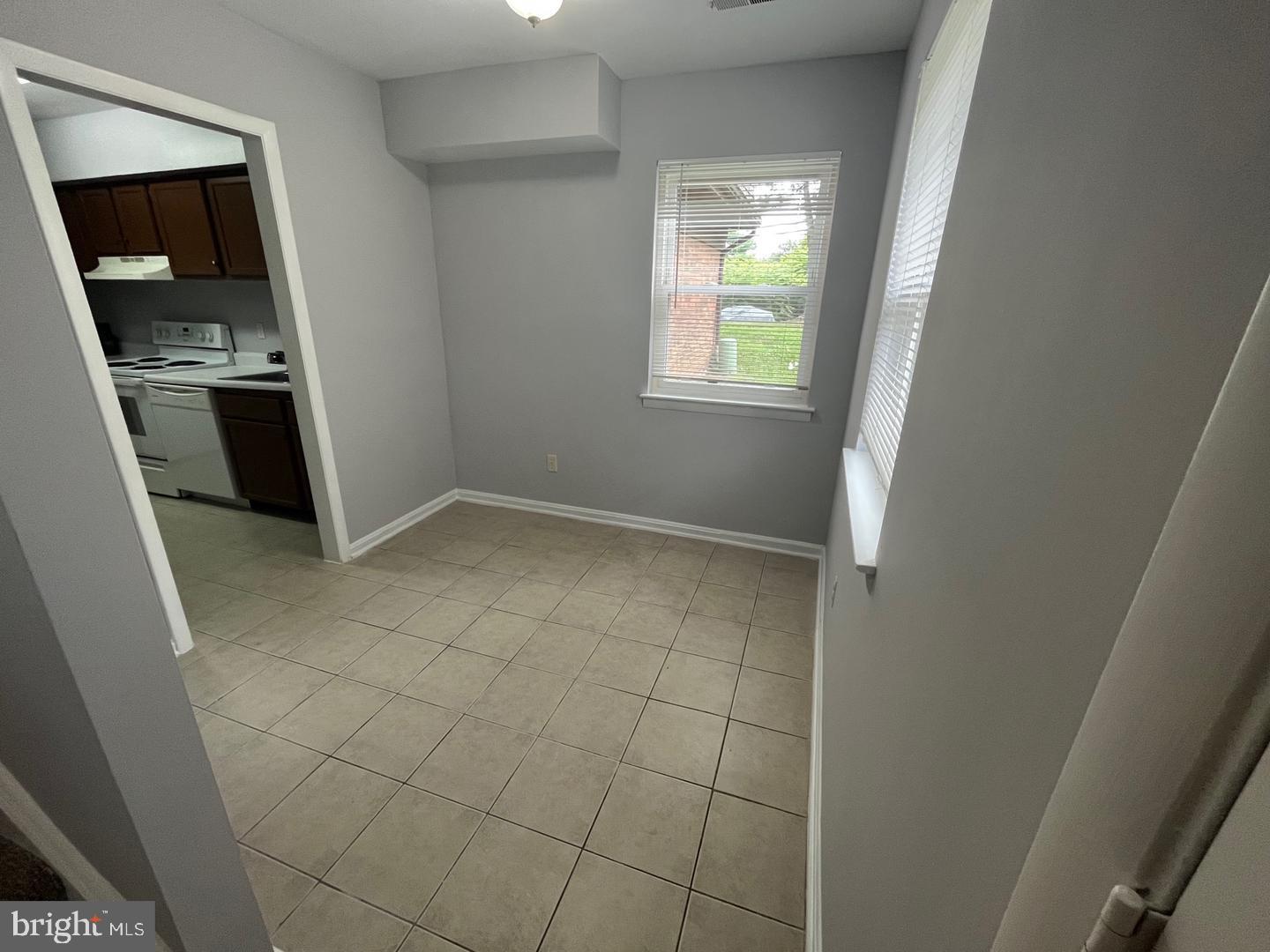 TERRACE TOWNE HOMES OF GUNSTON - Residential Lease