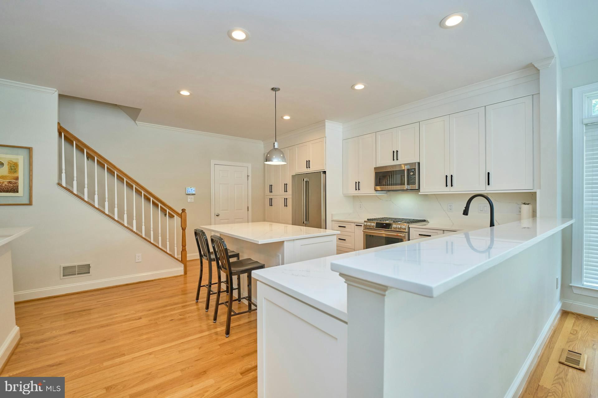 POTOMAC LAKES - Residential