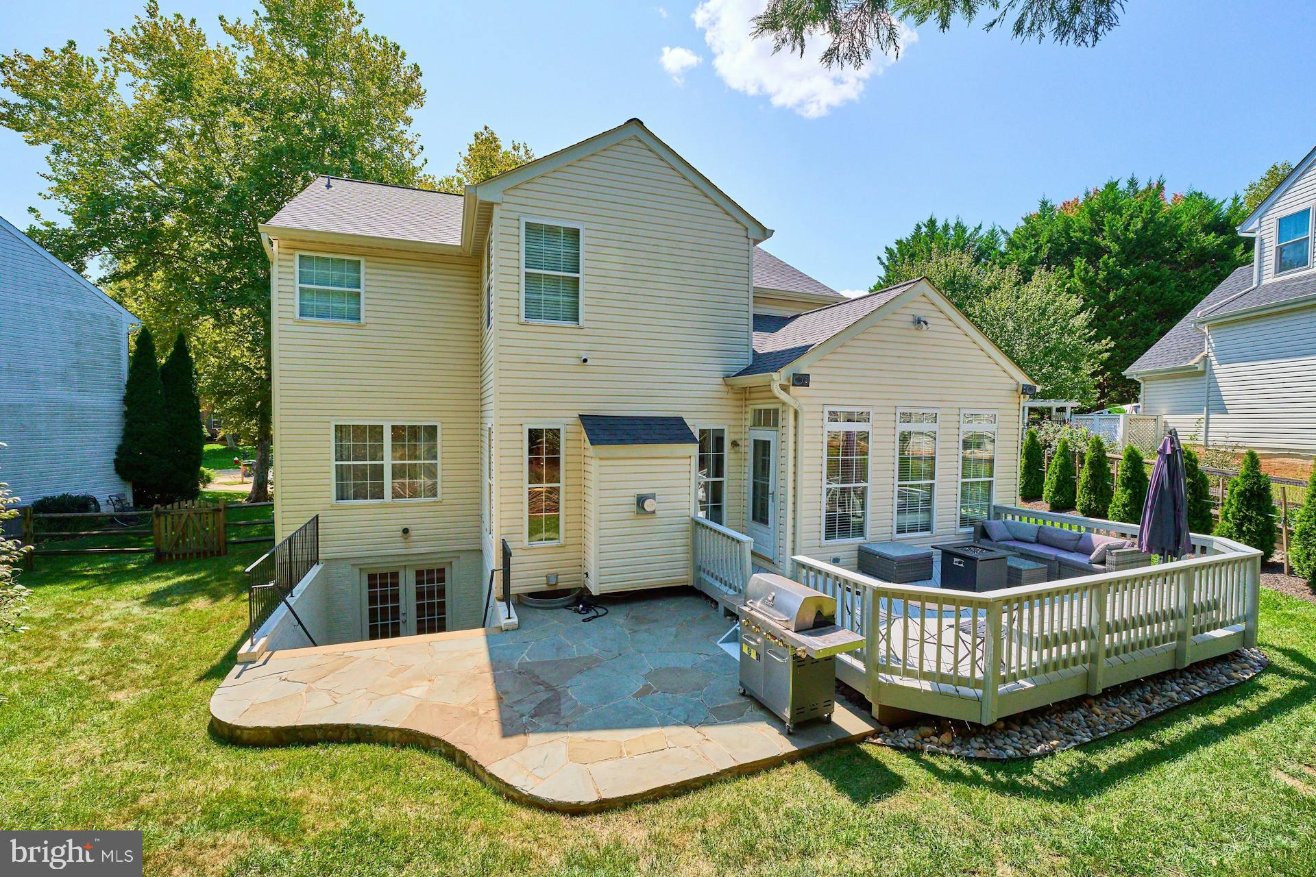 POTOMAC LAKES - Residential