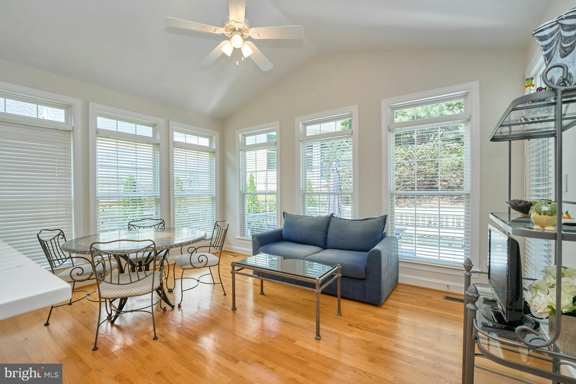 POTOMAC LAKES - Residential