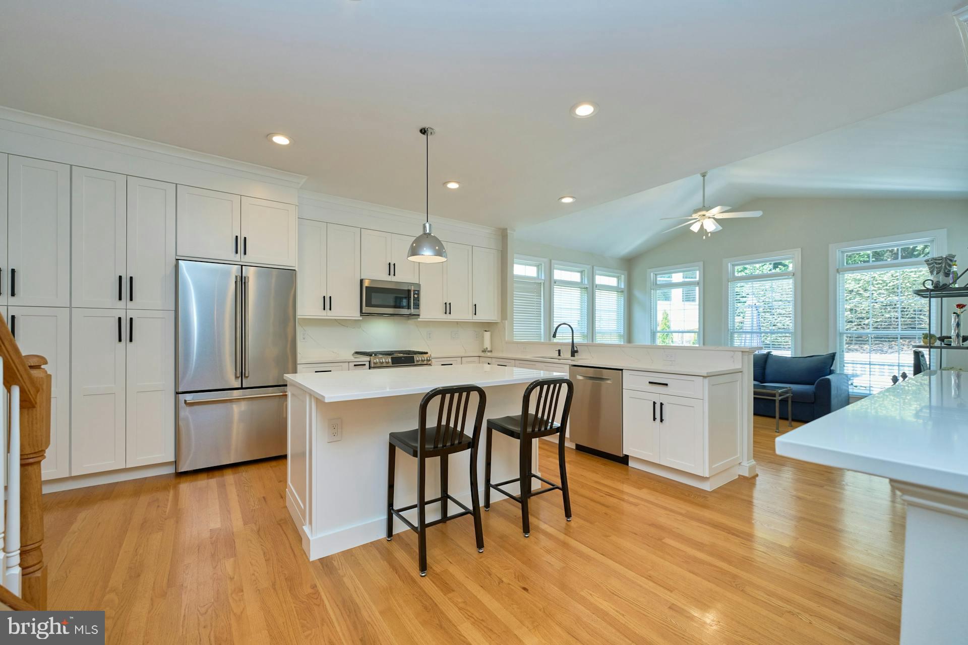 POTOMAC LAKES - Residential