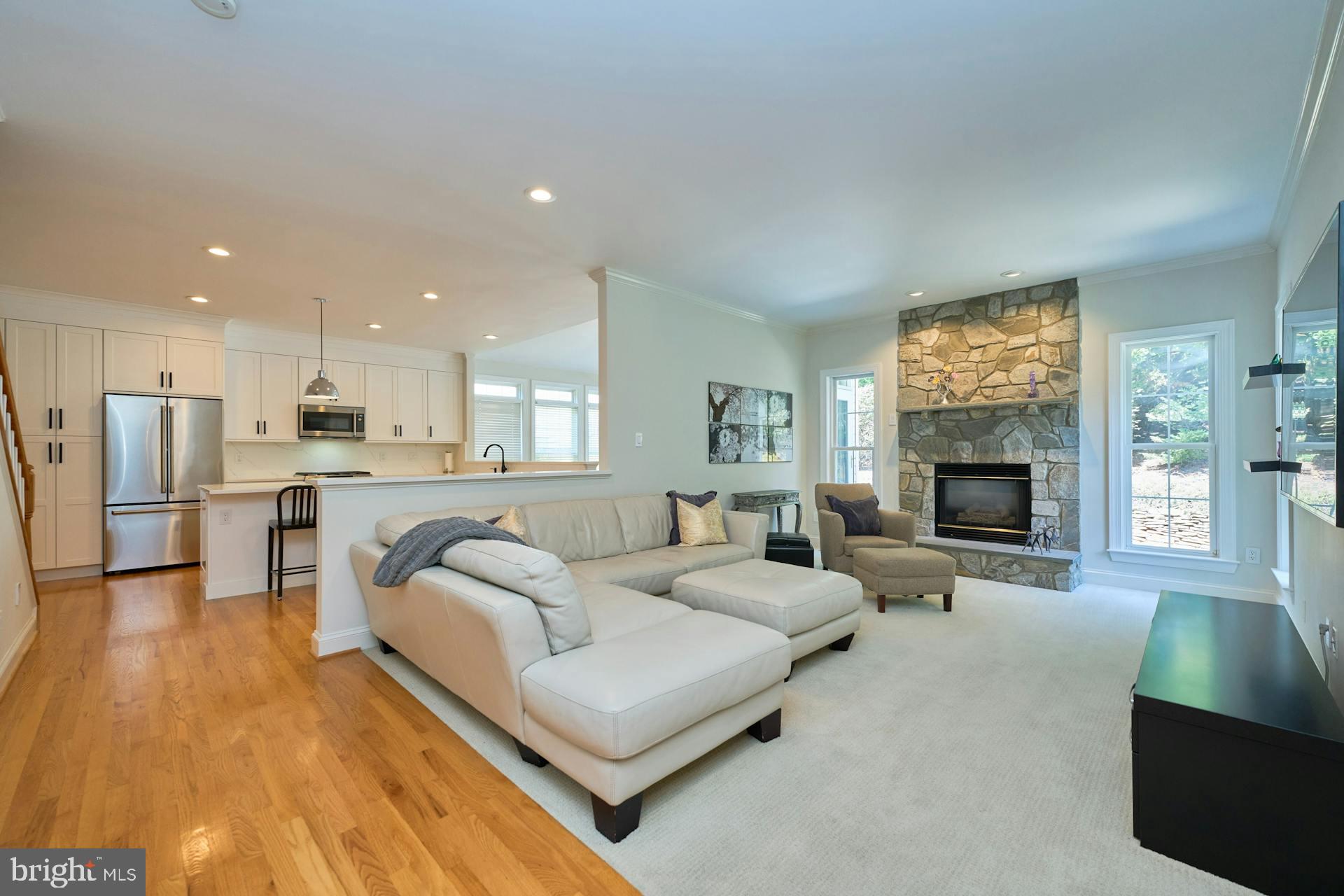 POTOMAC LAKES - Residential