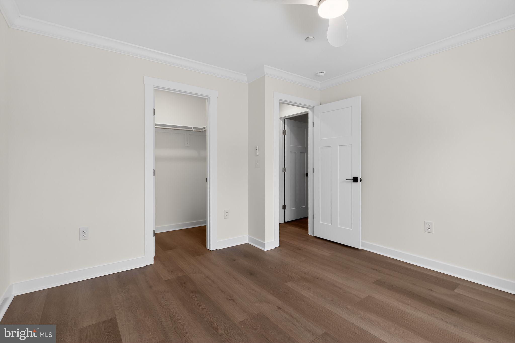 VILLAGE DOWN RIVER - Residential