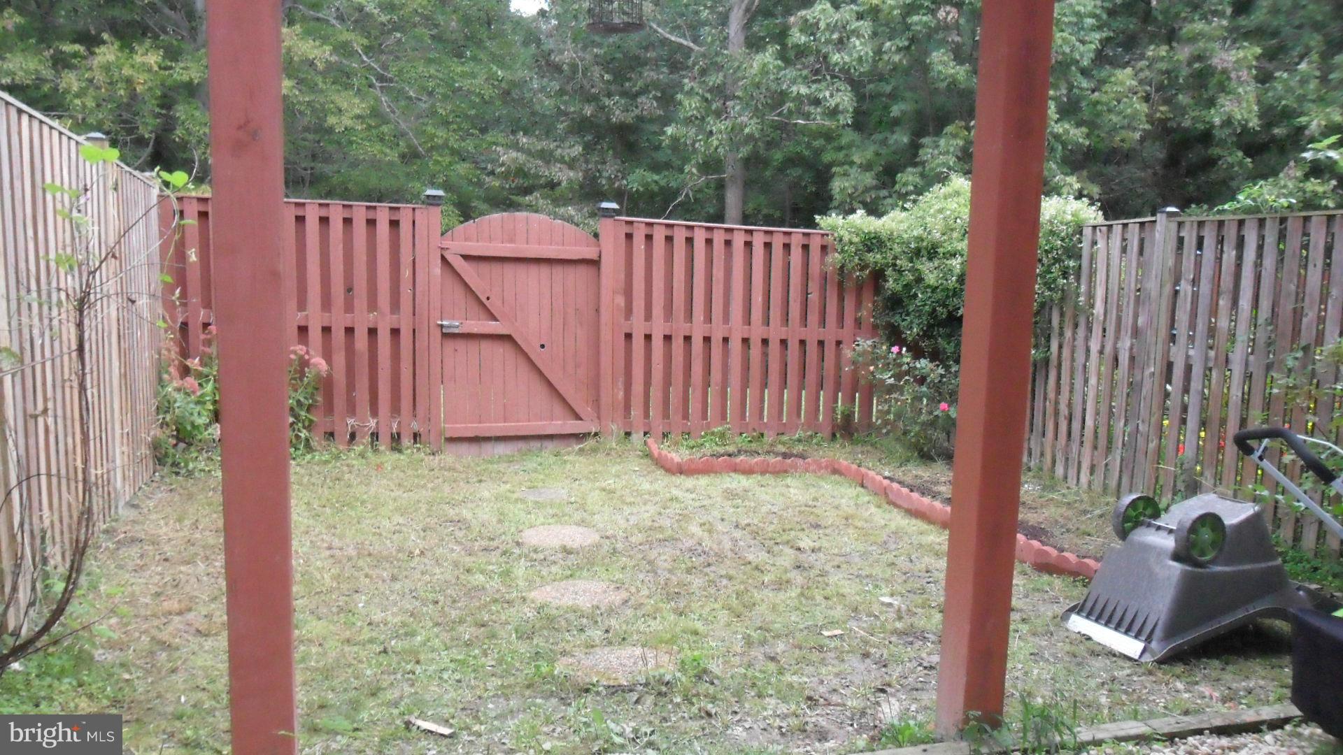 LAKE RIDGE - Residential Lease