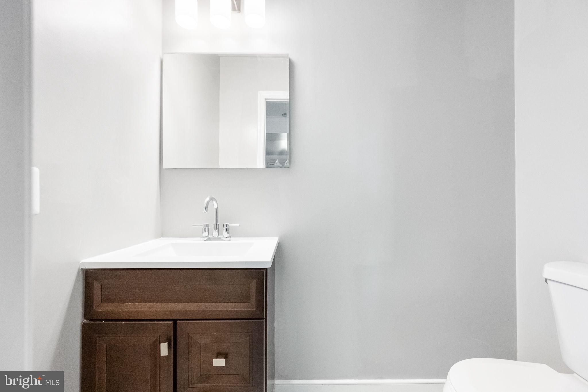 COUNTRY CLUB - Residential