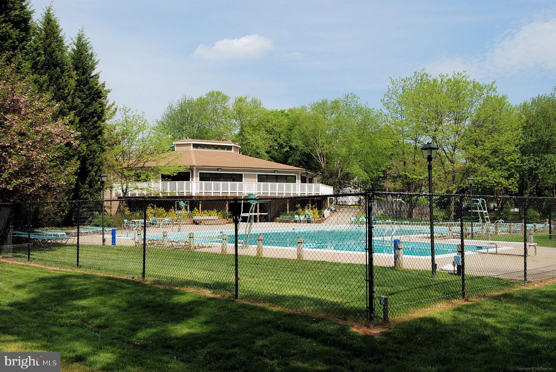 VILLAS WILLOW COVE CODM - Residential