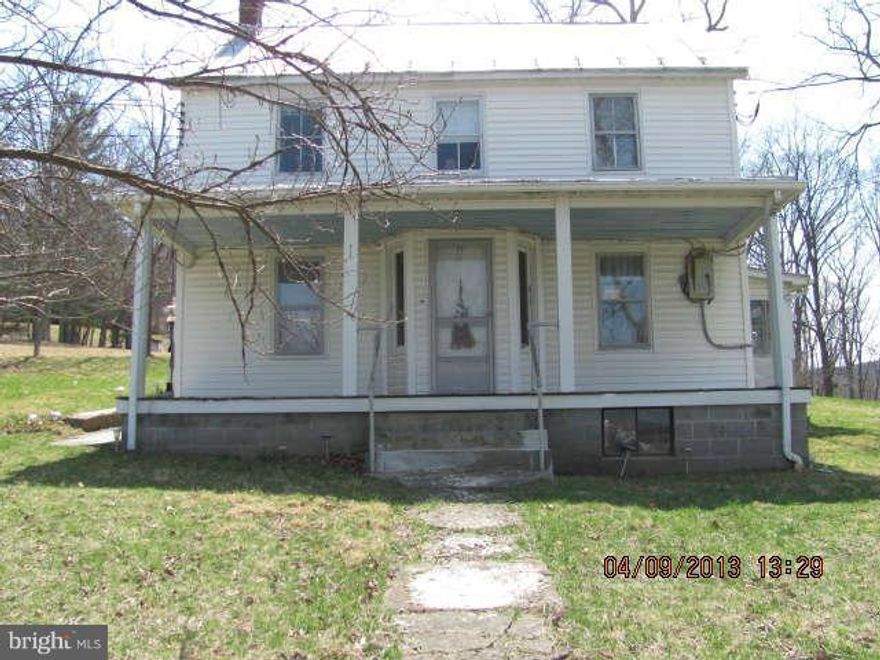 HUGE PRICE REDUCTION!!! LOOKING FOR THAT ONE OF A KIND GONE OFF THE GRID PROPERTY? HERE IT IS. 3.88 ACRE FARM. 3 BEDROOM 1.5 BATH HOUSE, MACHINE SHED, BARN, SMOKE HOUSE & ICE HOUSE. IT HAS SEPTIC SYSTEM & ACCESS TO WELL WATER. ADD SOLAR PANELS AND YOU WOULD HAVE A TOTAL OFF THE GRID FARM TO RAISE STOCK AND GROW VEGGIES! CALL TODAY TO VIEW!