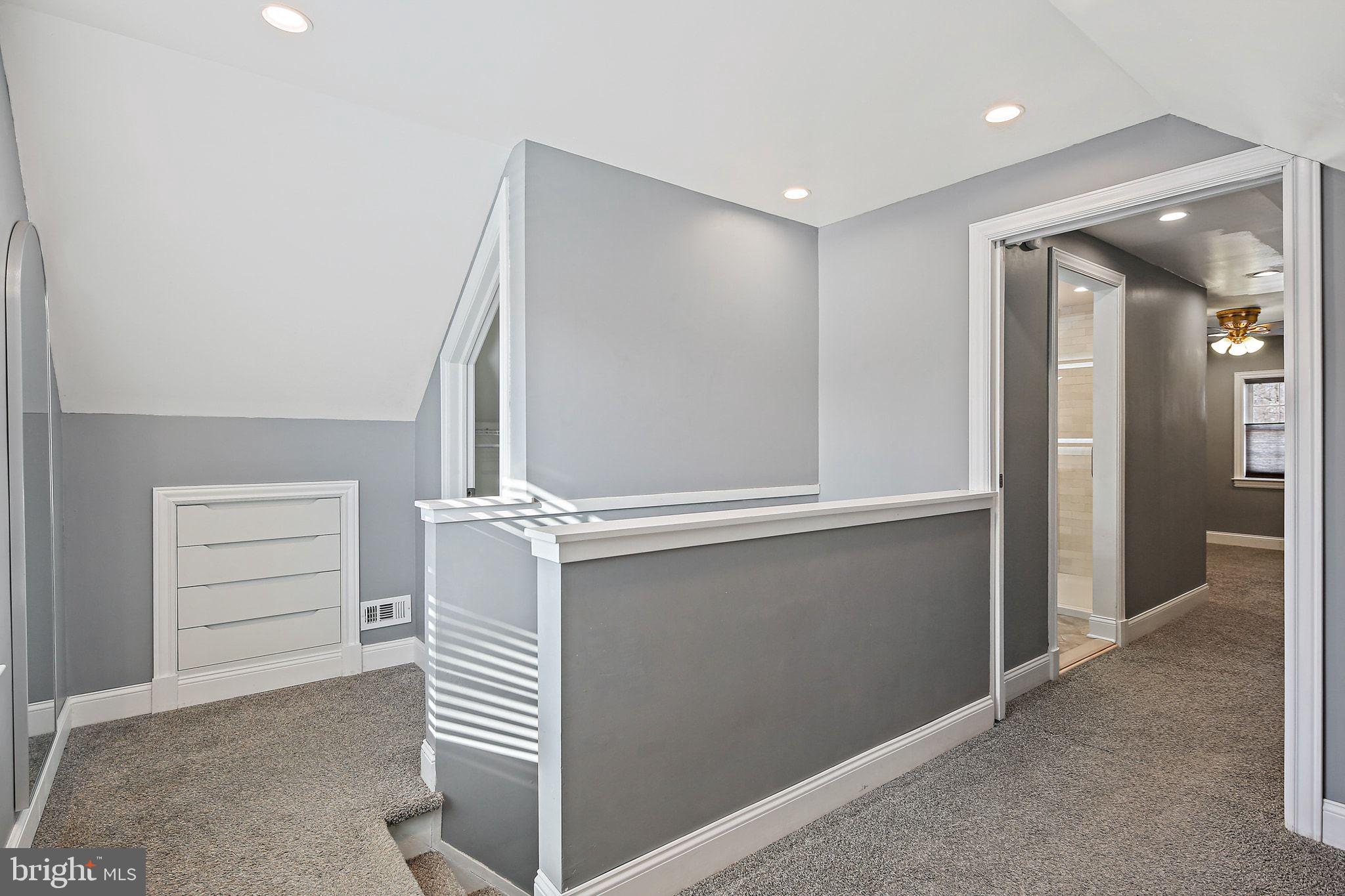 OAK FOREST - Residential