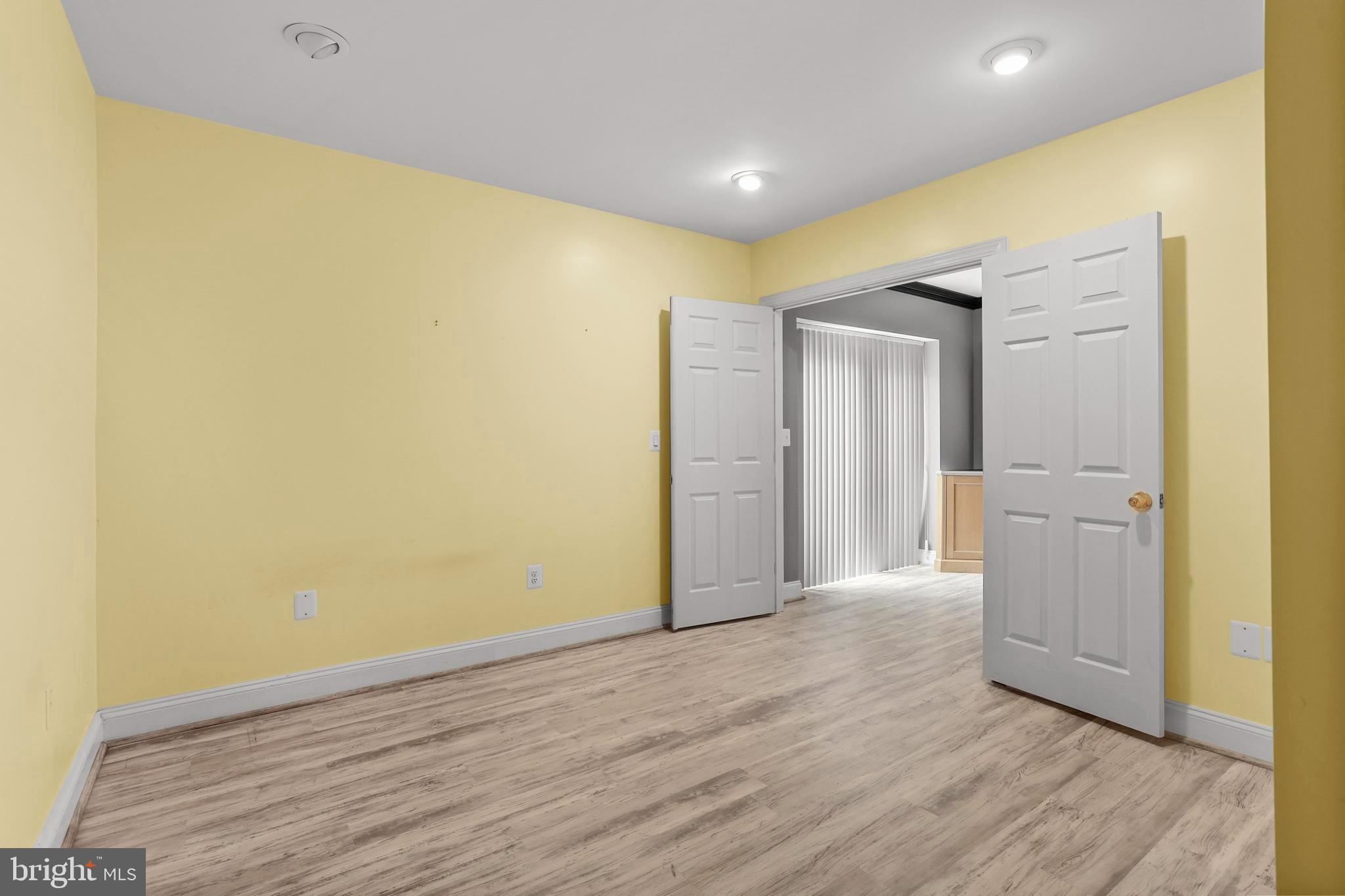 WORTHINGTON PARK - Residential