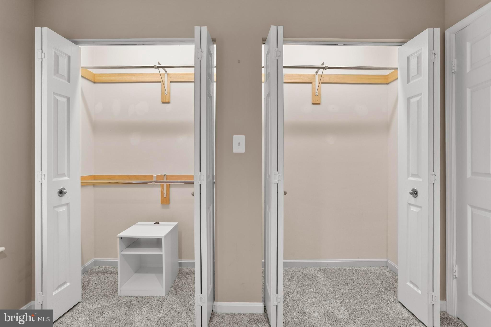 WORTHINGTON PARK - Residential