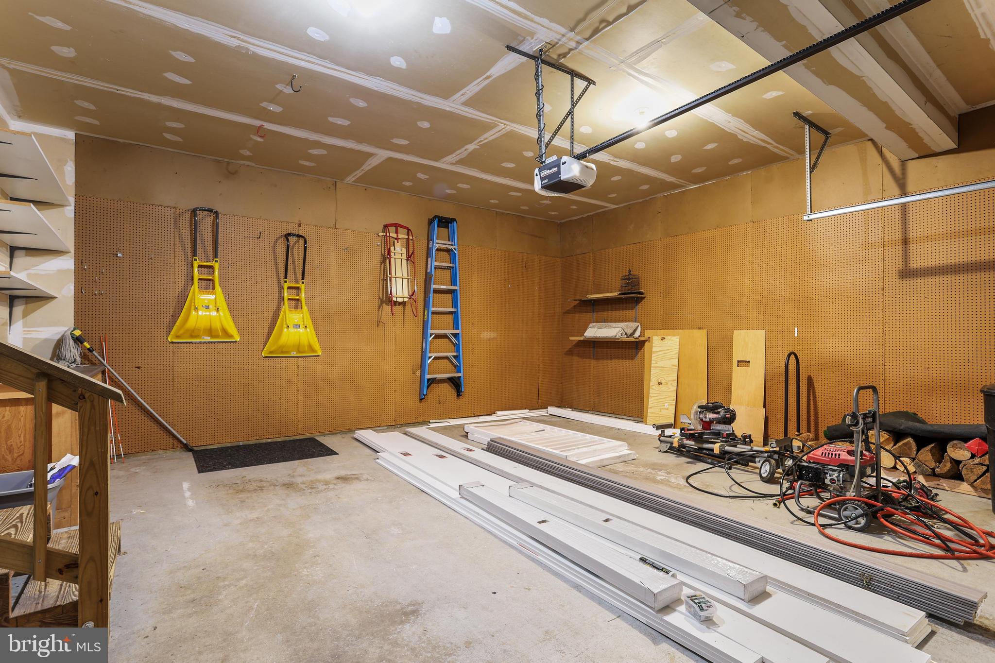 WORTHINGTON PARK - Residential