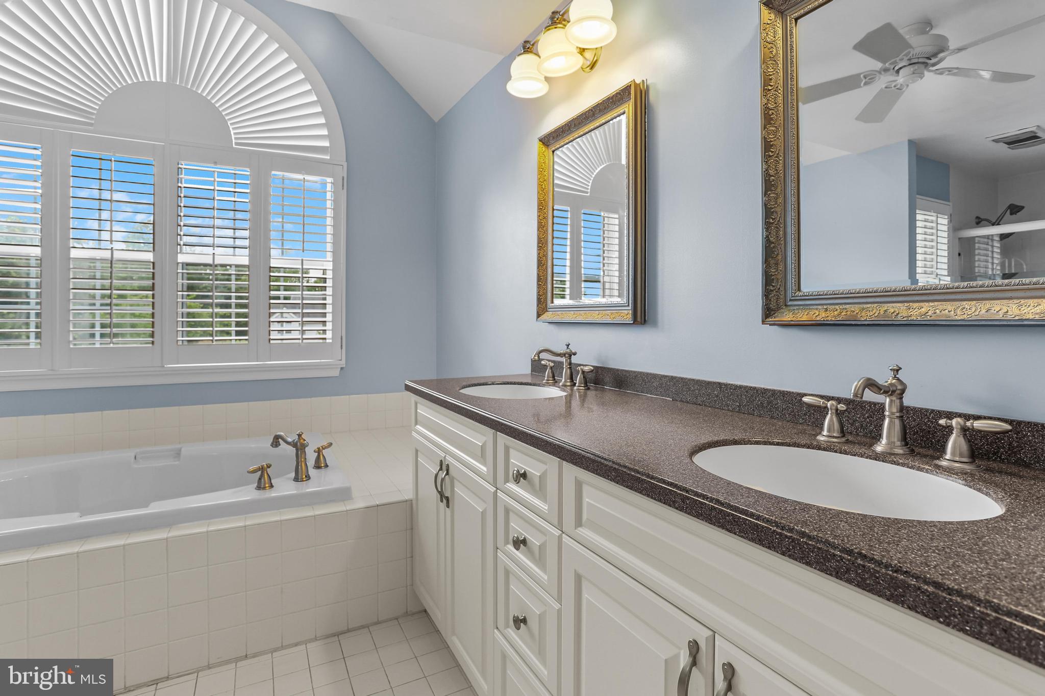 WORTHINGTON PARK - Residential