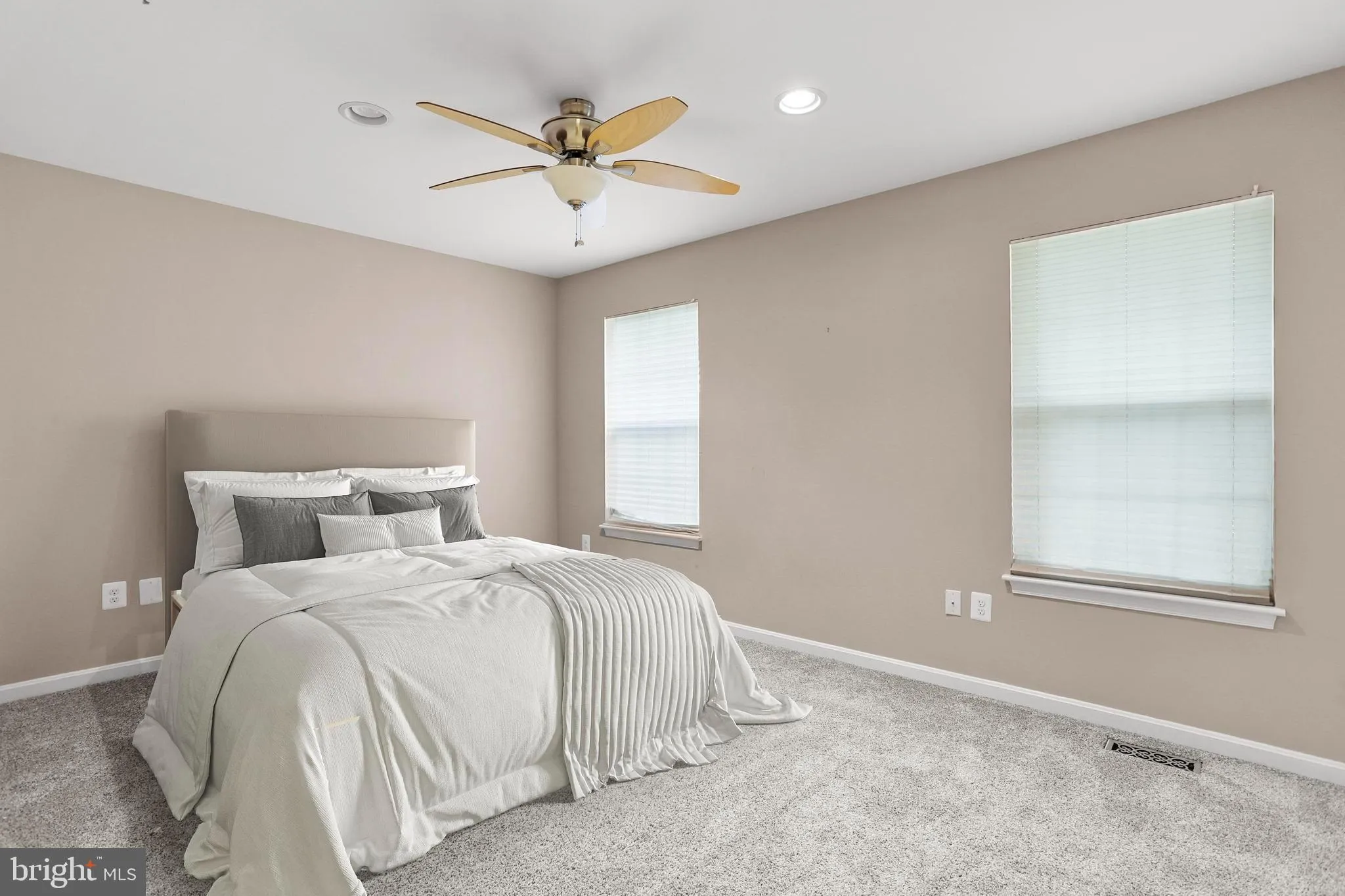 Owings Mills, Maryland 21117, United States, 4 Bedrooms Bedrooms, ,4 BathroomsBathrooms,Residential,Active,178566