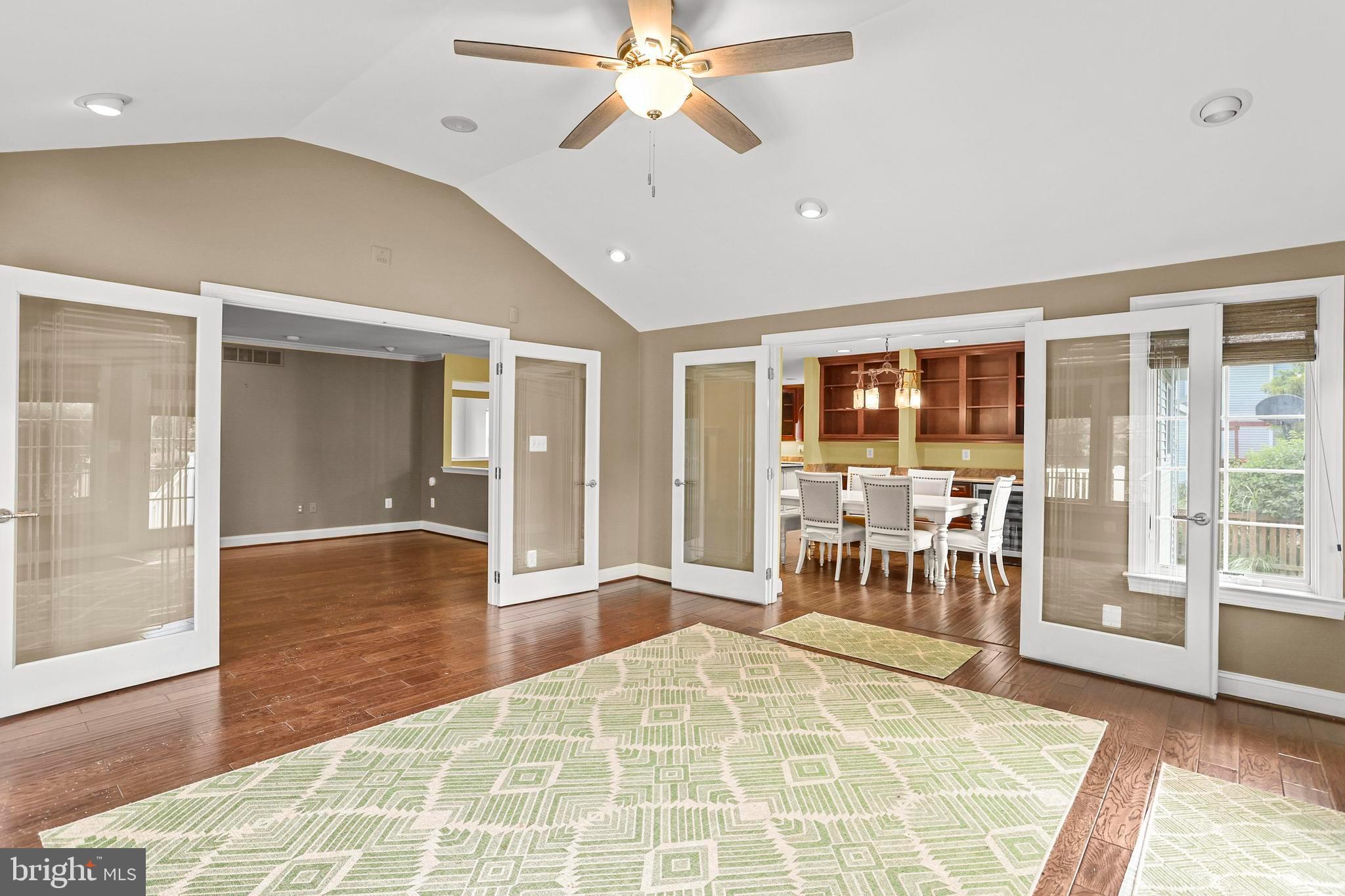 WORTHINGTON PARK - Residential