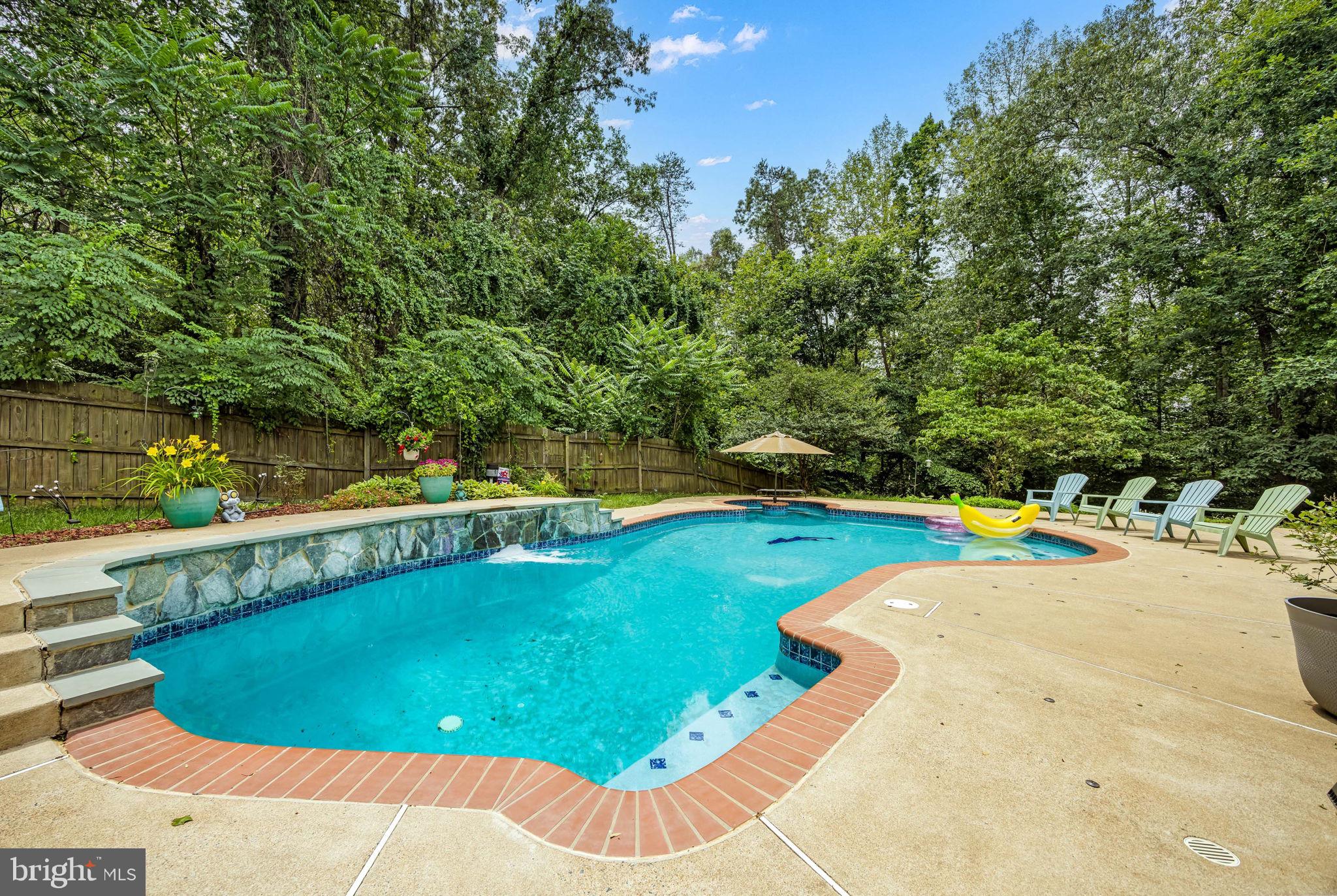 270 TELEGRAPH ROAD
